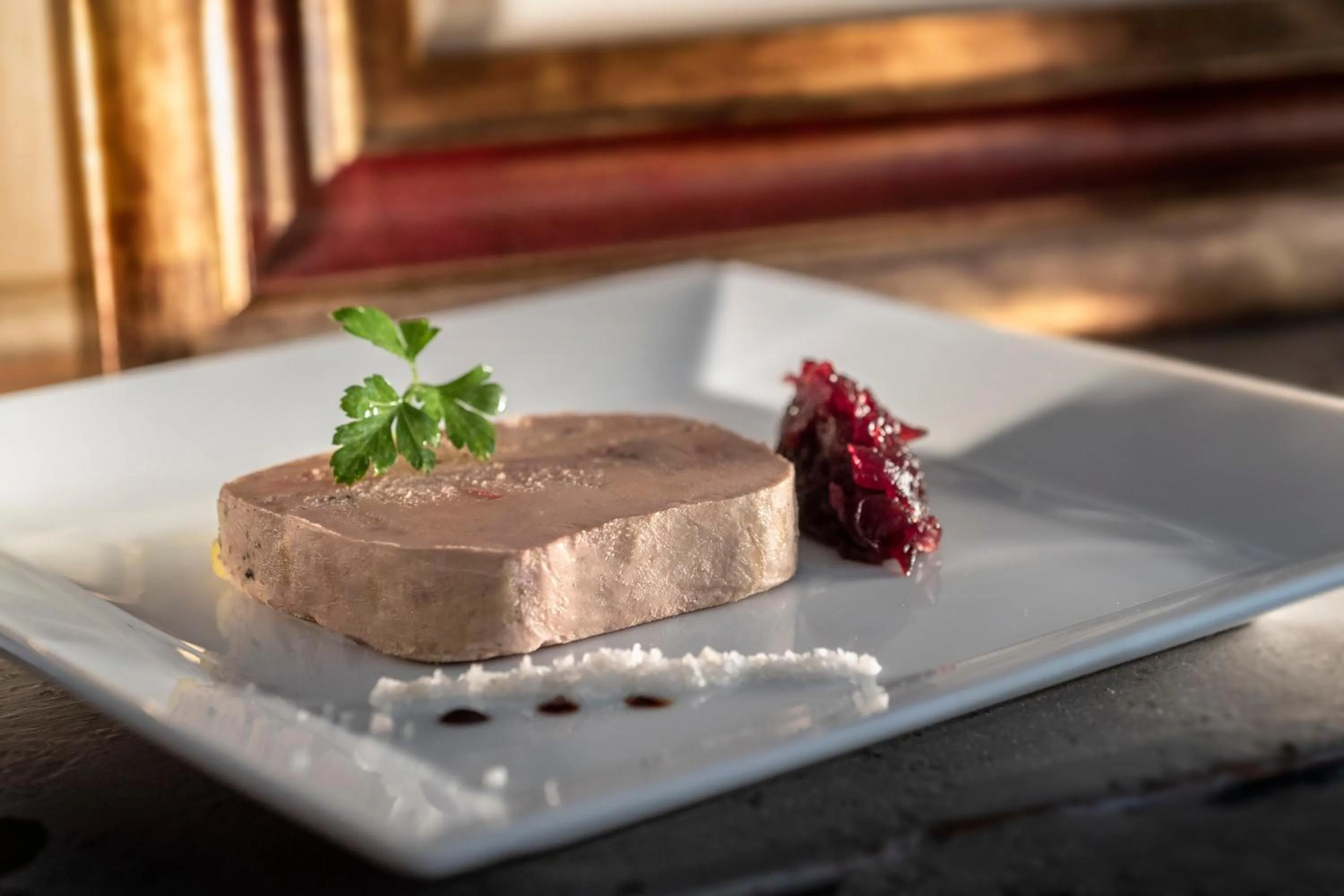 Restaurant/places to eat in Logis Hôtel Restaurant Le Mont Aigoual