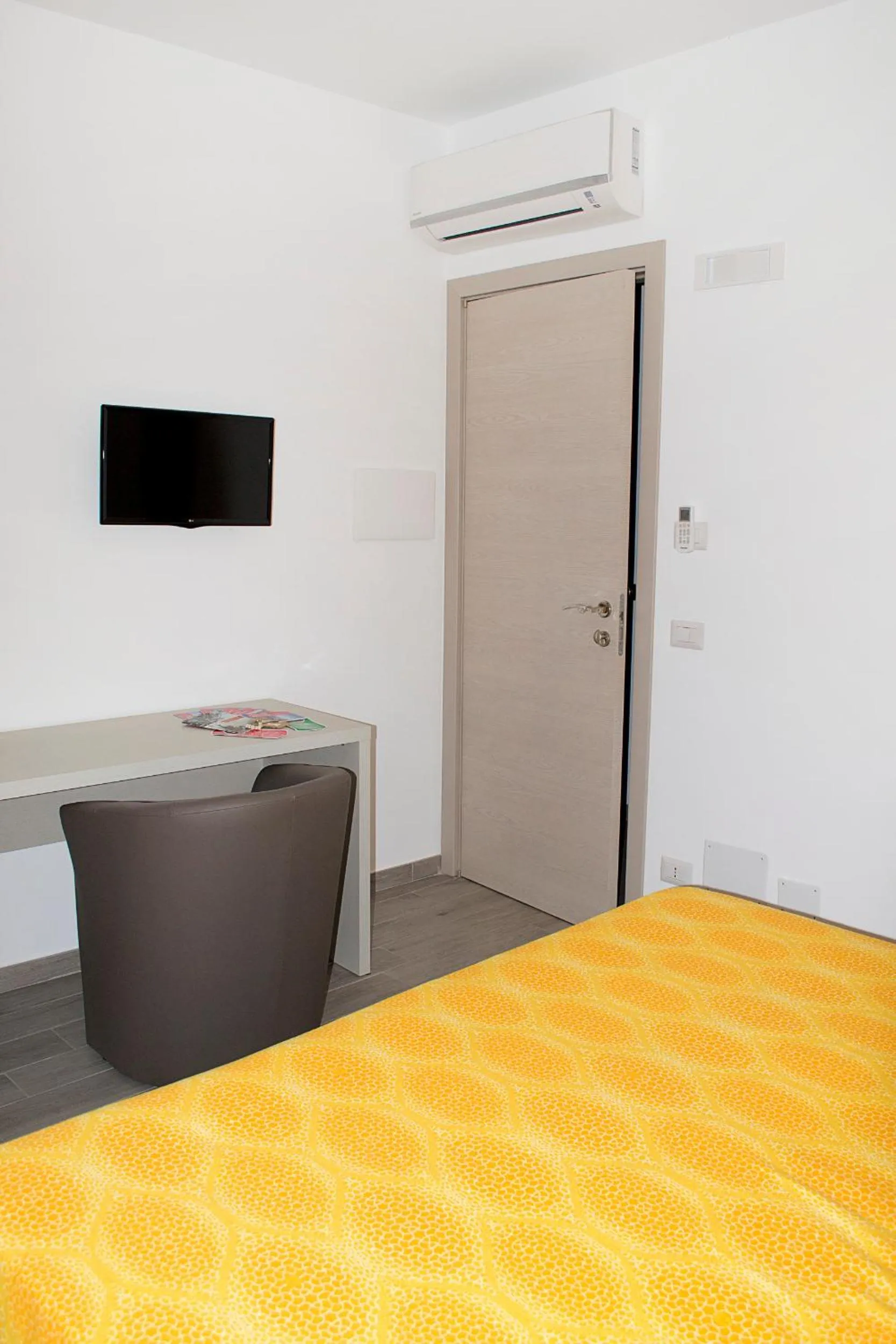 TV and multimedia, Bed in Antico Mulino B&B