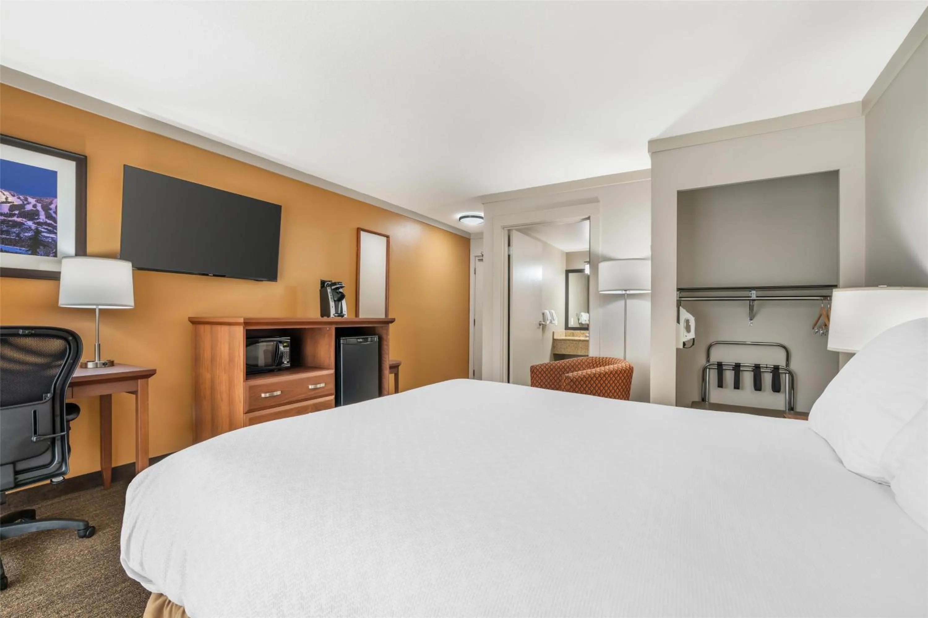 Bedroom, Bed in Best Western The Westerly Hotel