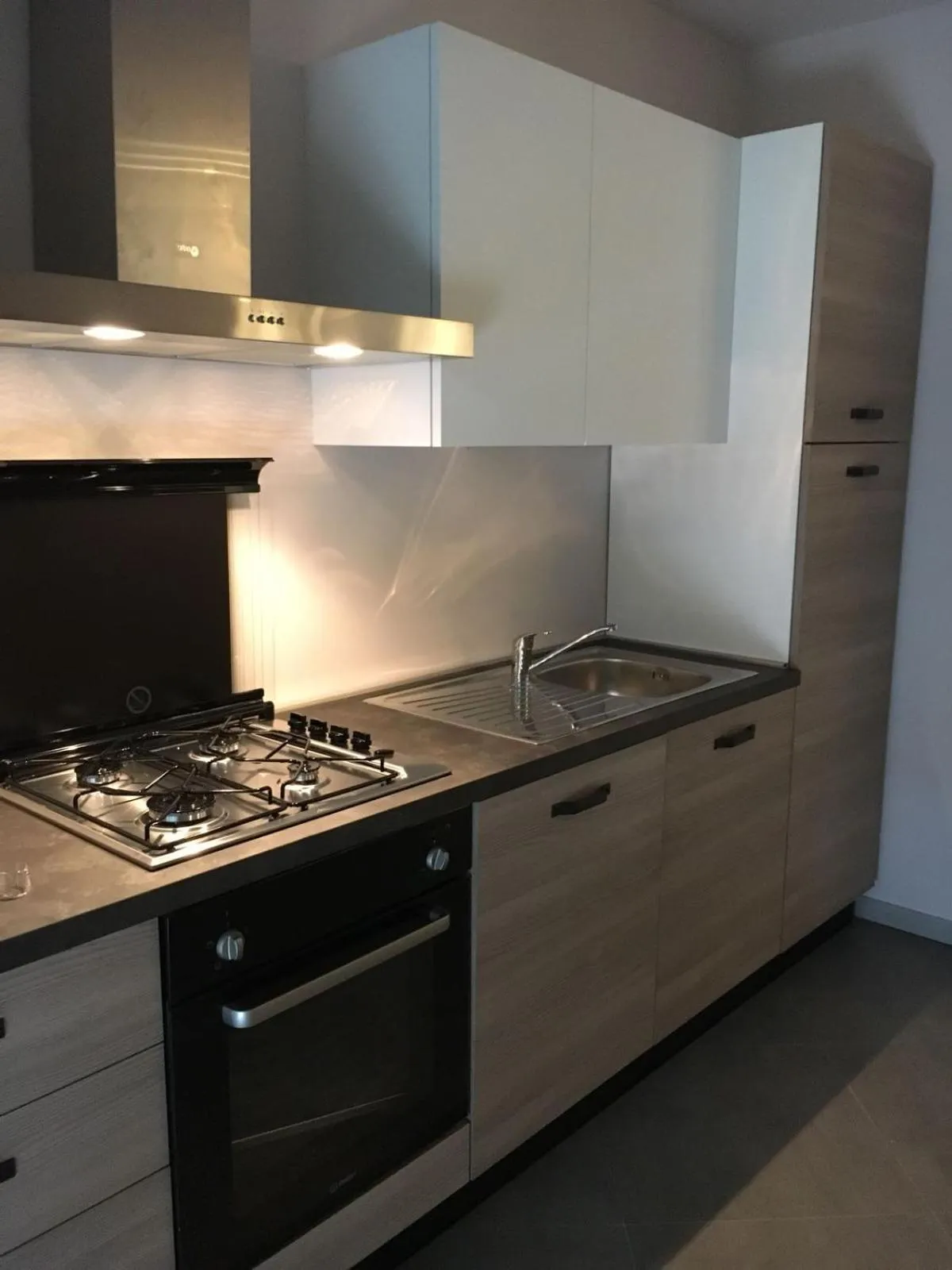 Communal kitchen in B&B Da Peo