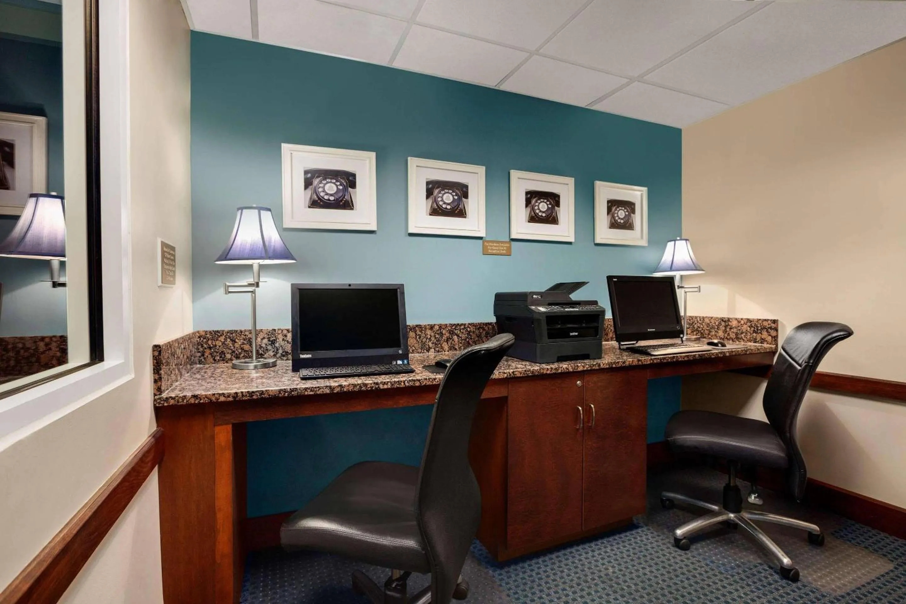 Business facilities in Country Inn & Suites by Radisson, Virginia Beach Oceanfront