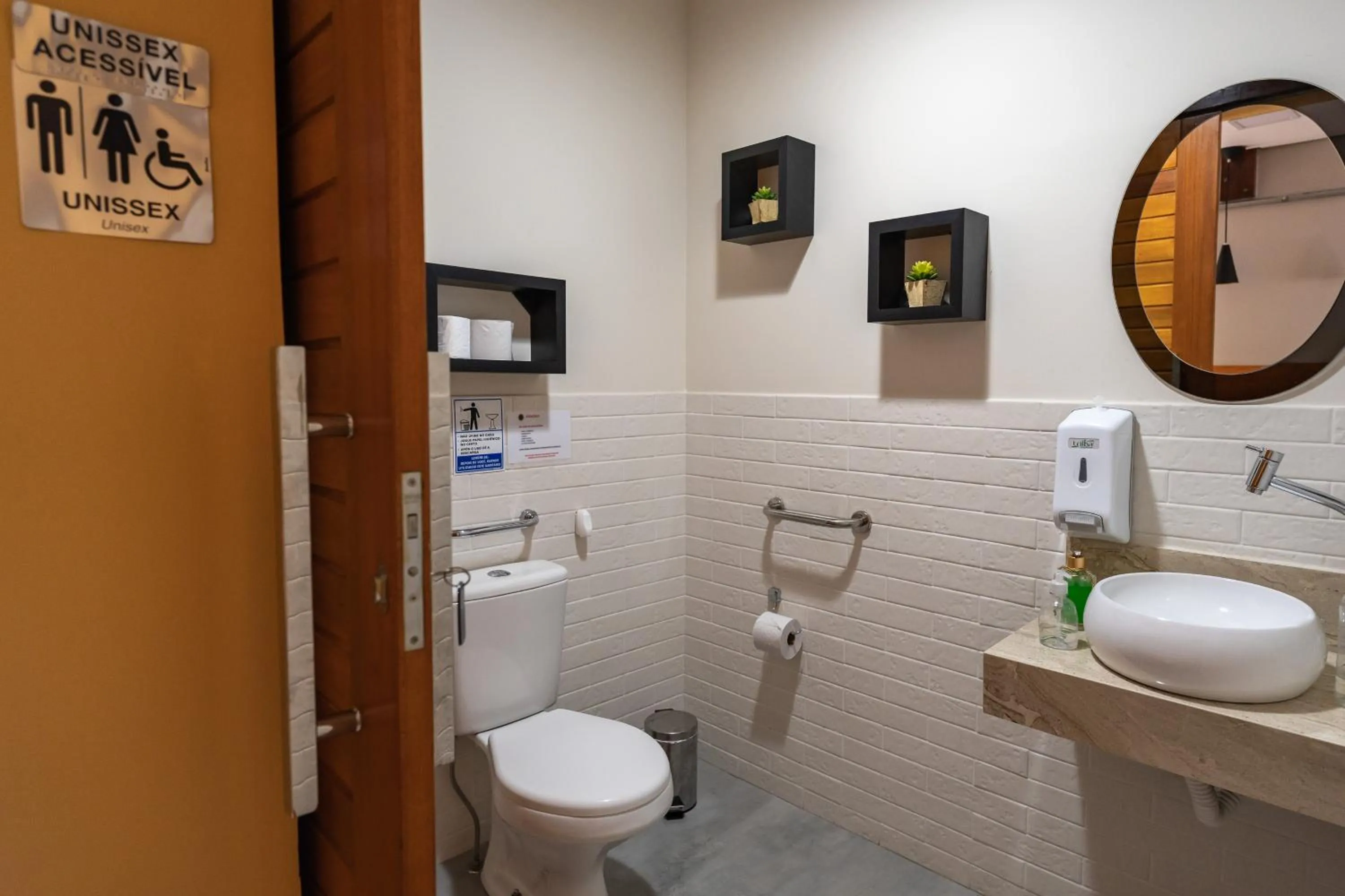 Toilet in Hostel B2B SP