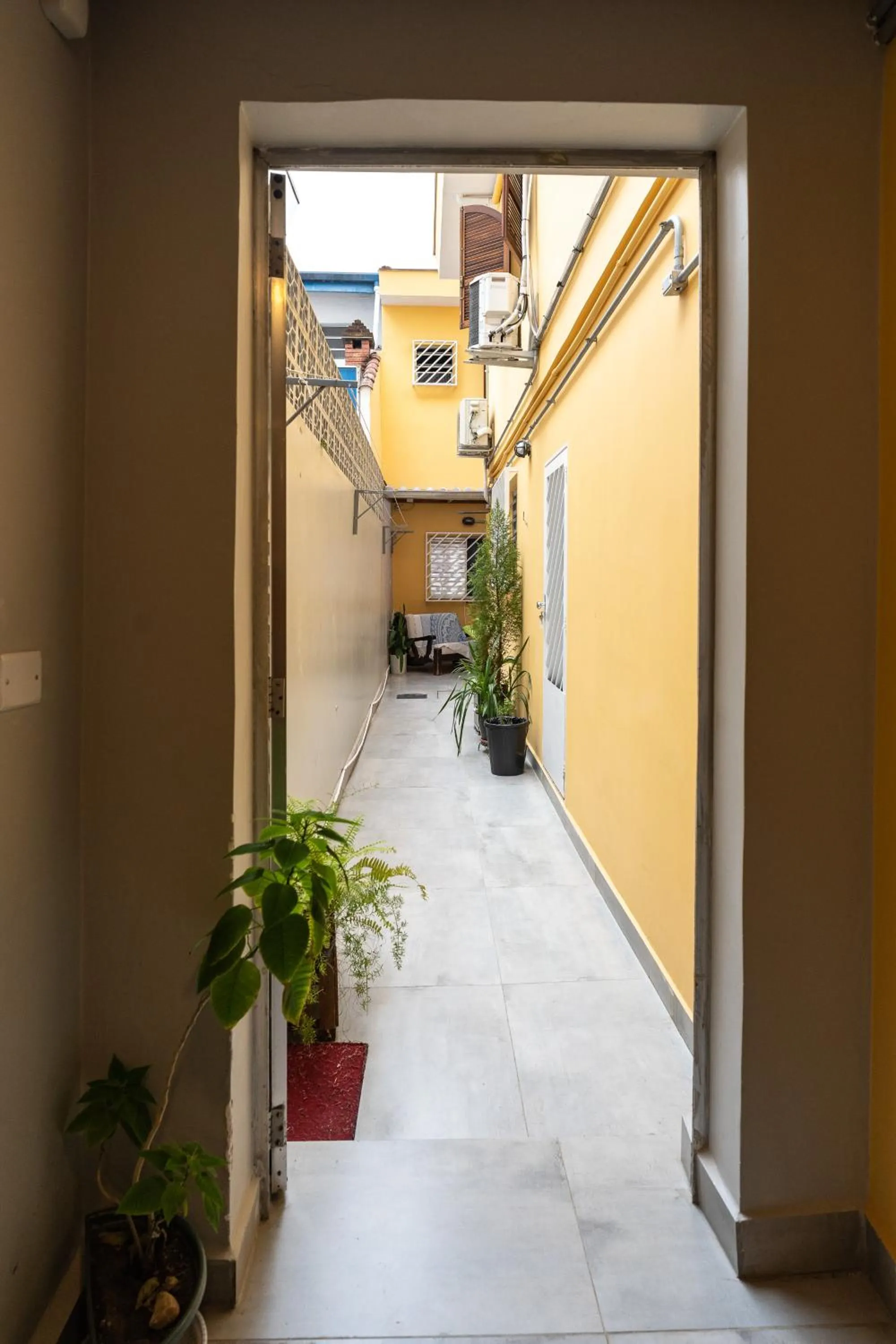 Area and facilities in Hostel B2B SP