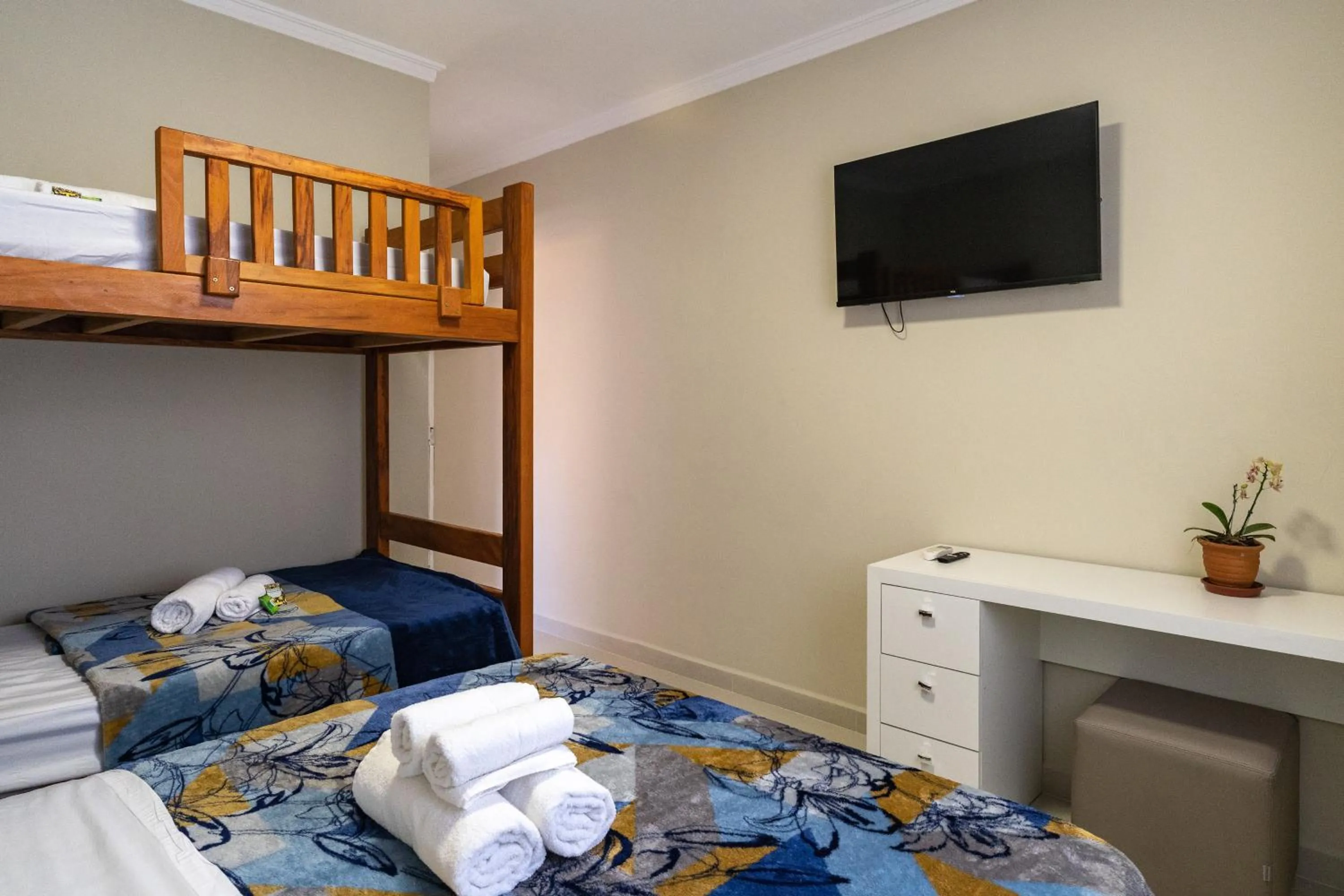 Photo of the whole room, Bed in Hostel B2B SP