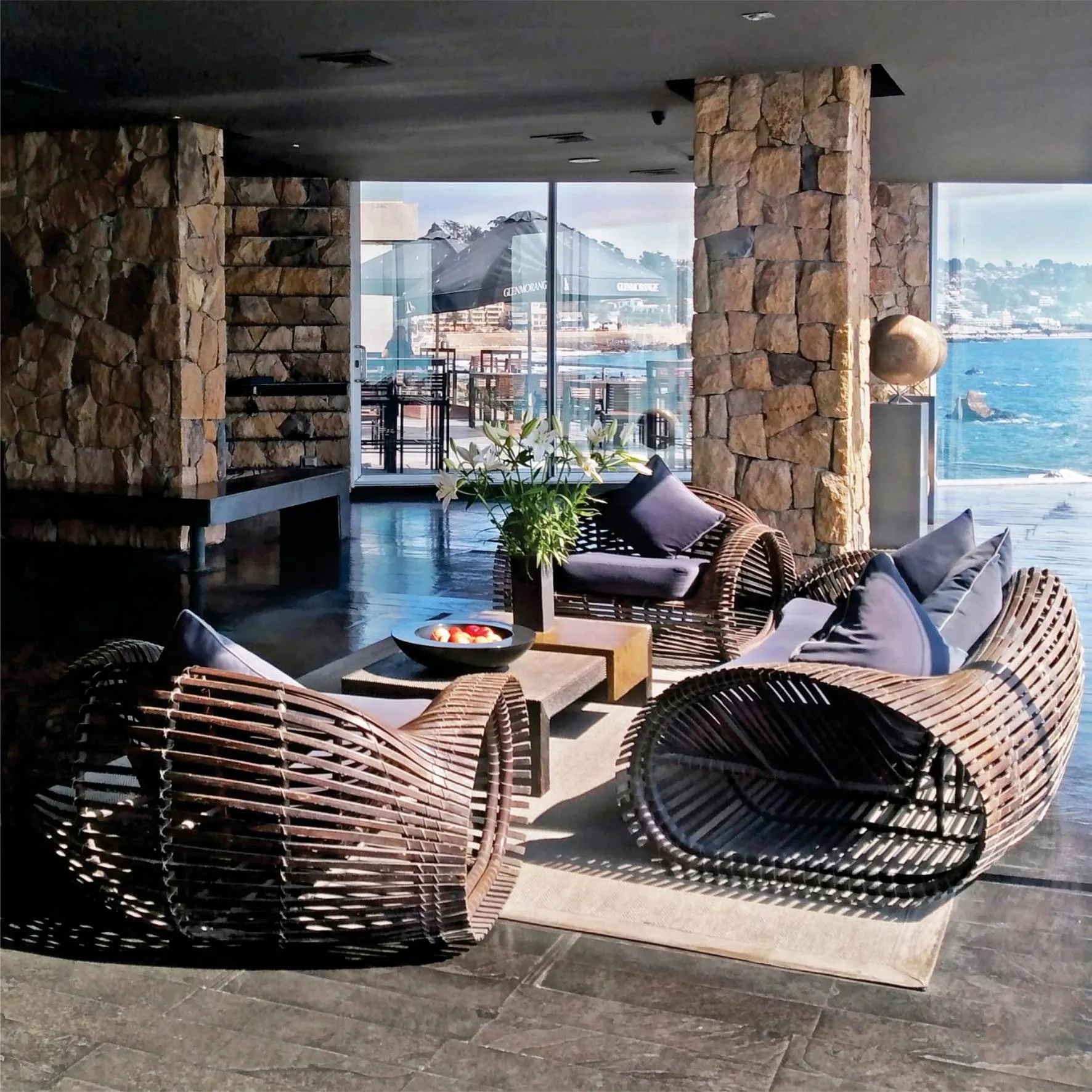 Radisson Blu Acqua Hotel & Spa Concon