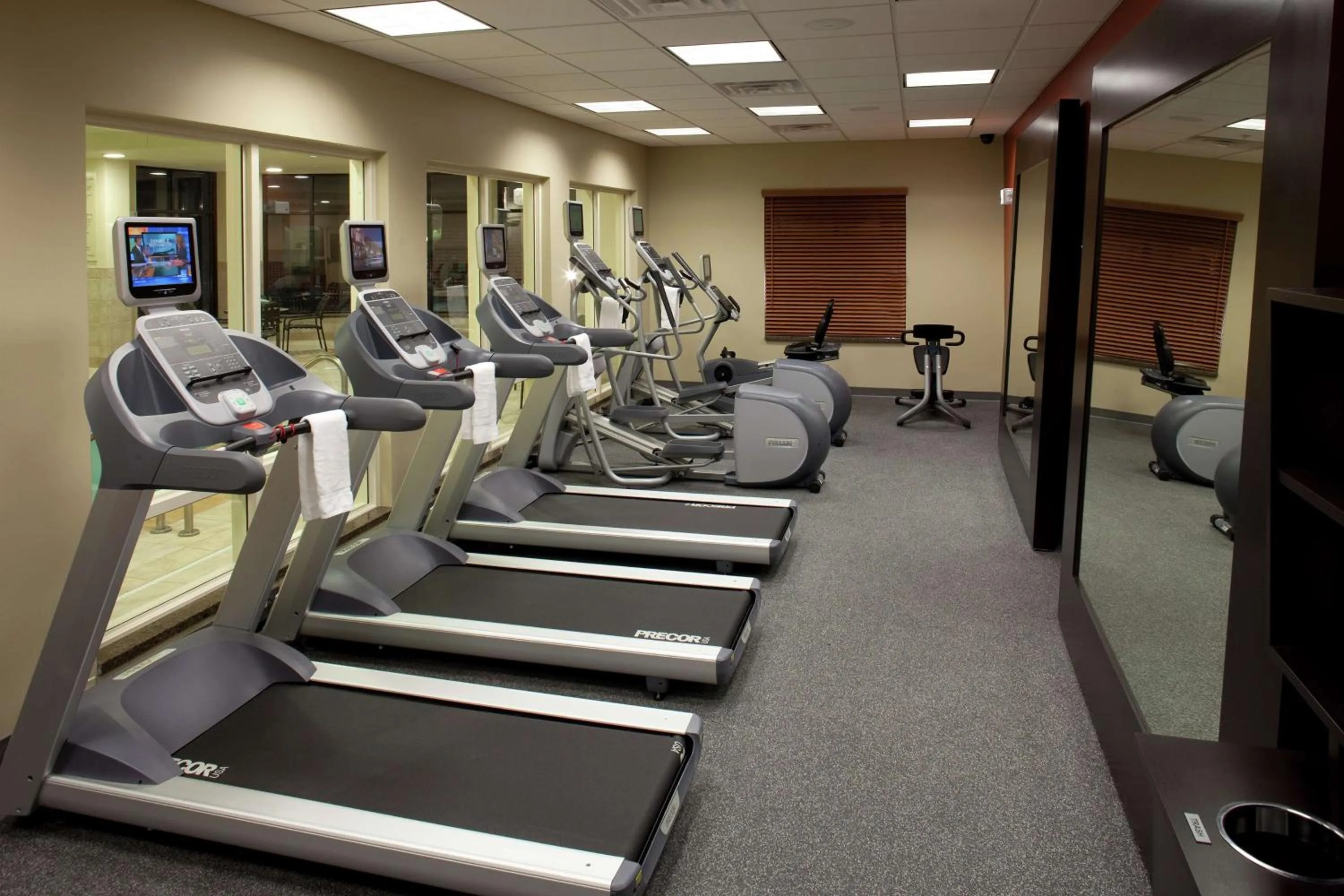 Fitness centre/facilities in Hilton Garden Inn Sioux Falls South