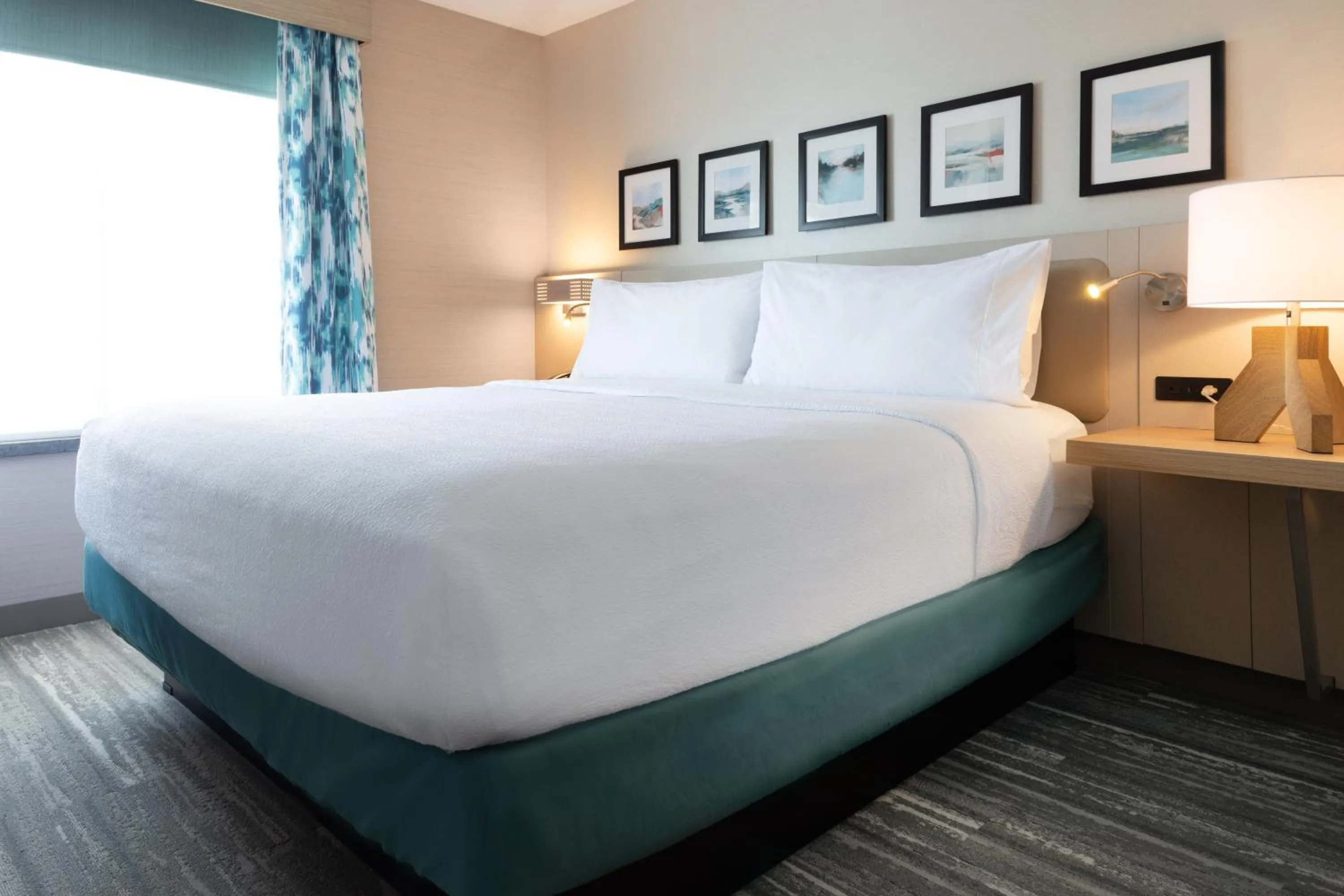 Bedroom, Bed in Hilton Garden Inn Sioux Falls South