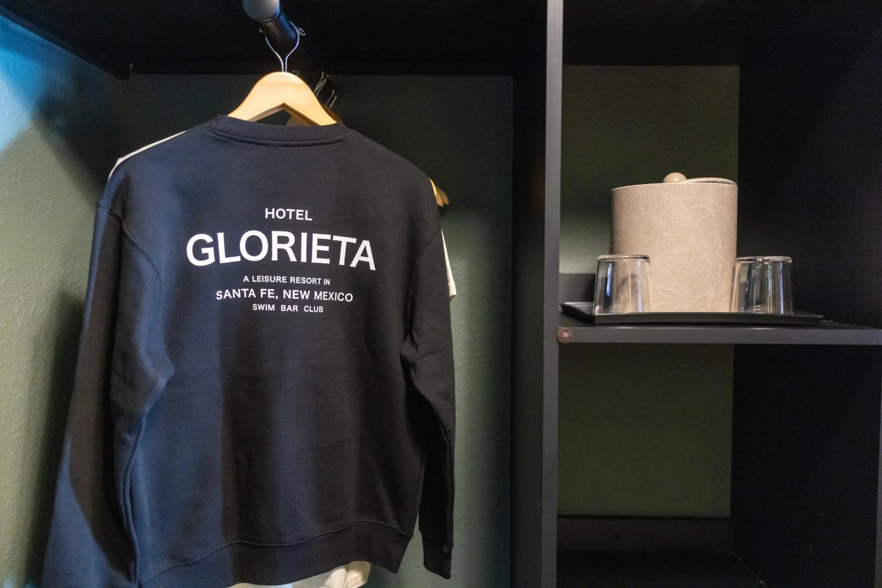 Shopping Area in Hotel Glorieta