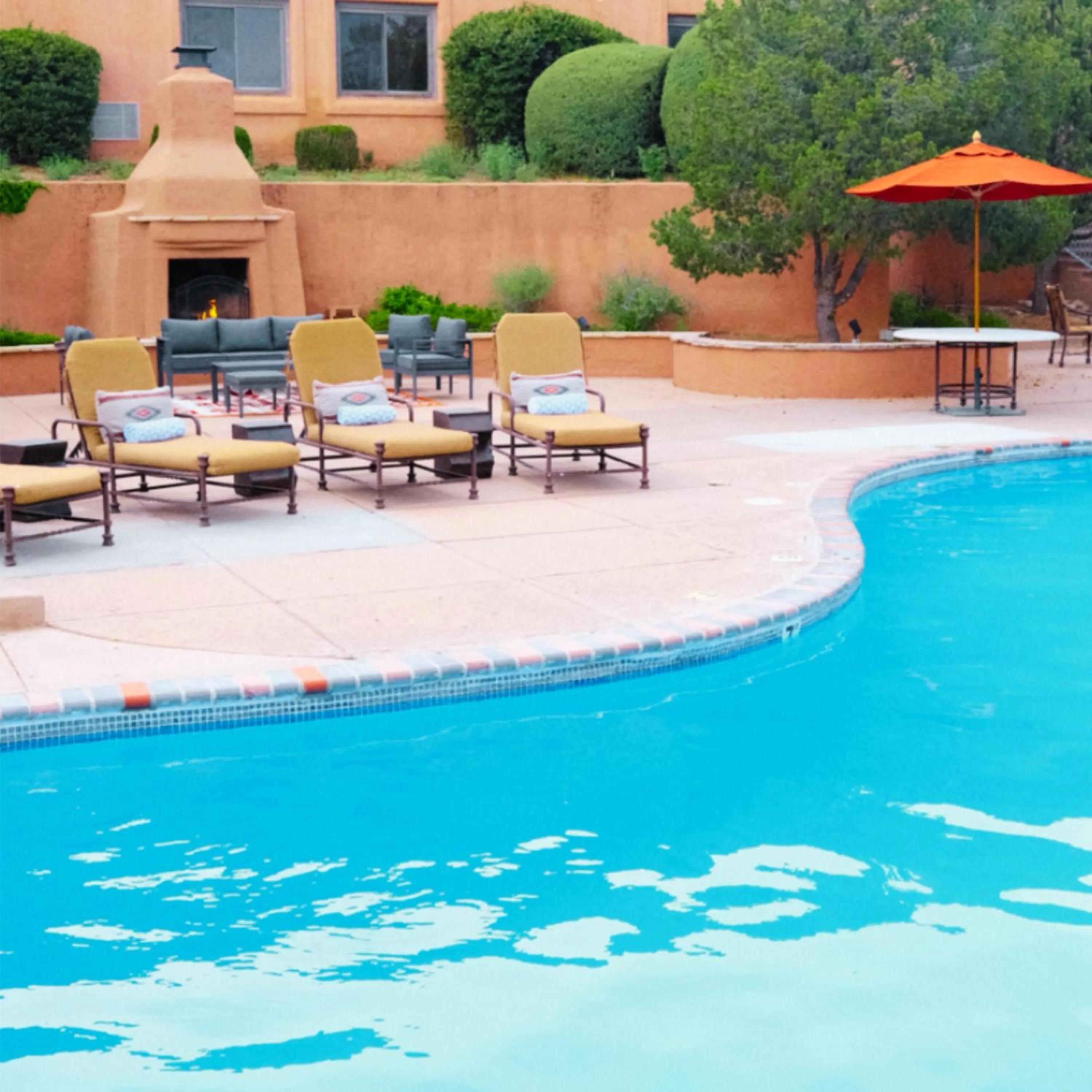 Swimming pool in Hotel Glorieta