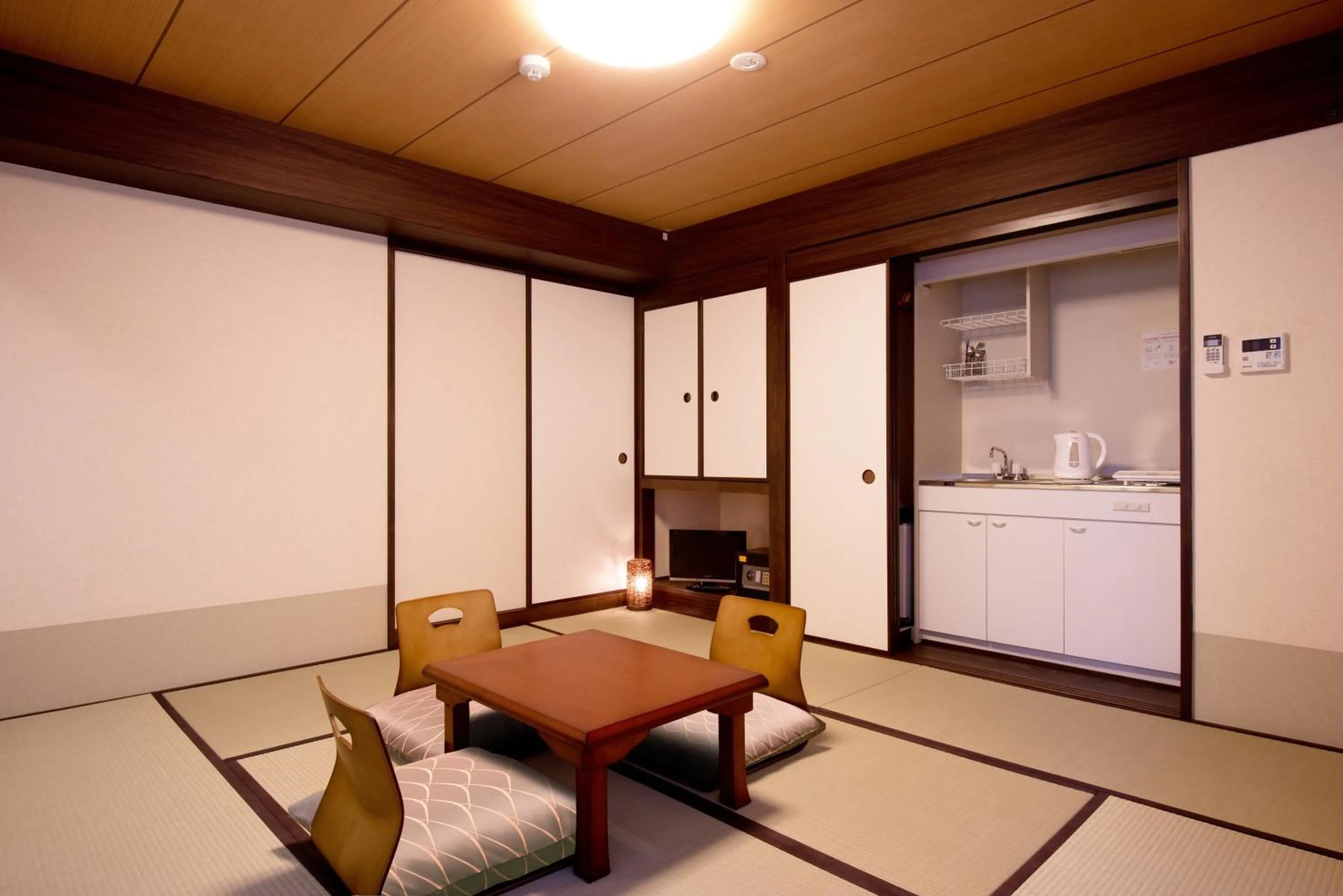 Dining area in Matsubaya Ryokan