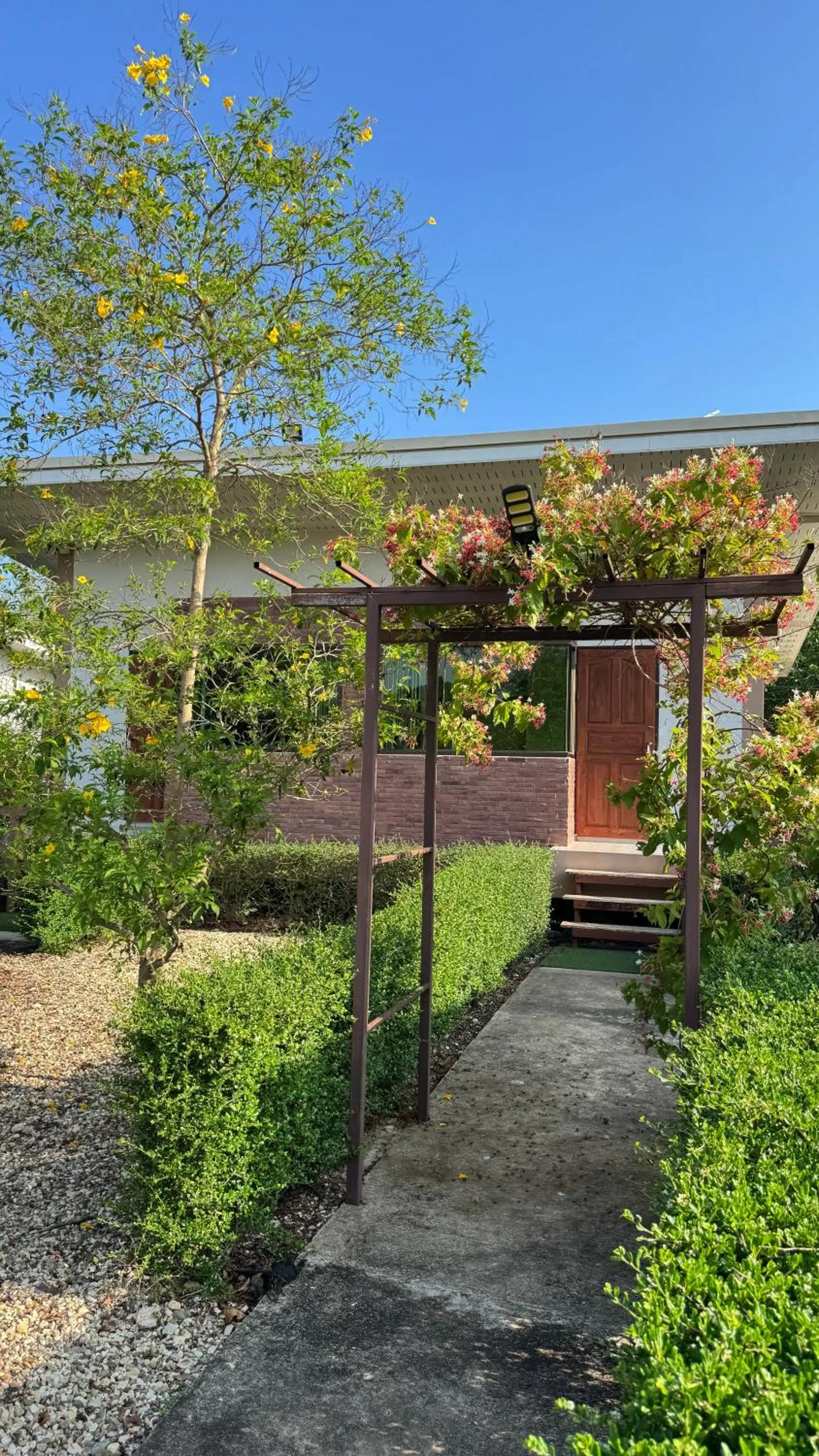 Property building in Ina Boutique Home Nan