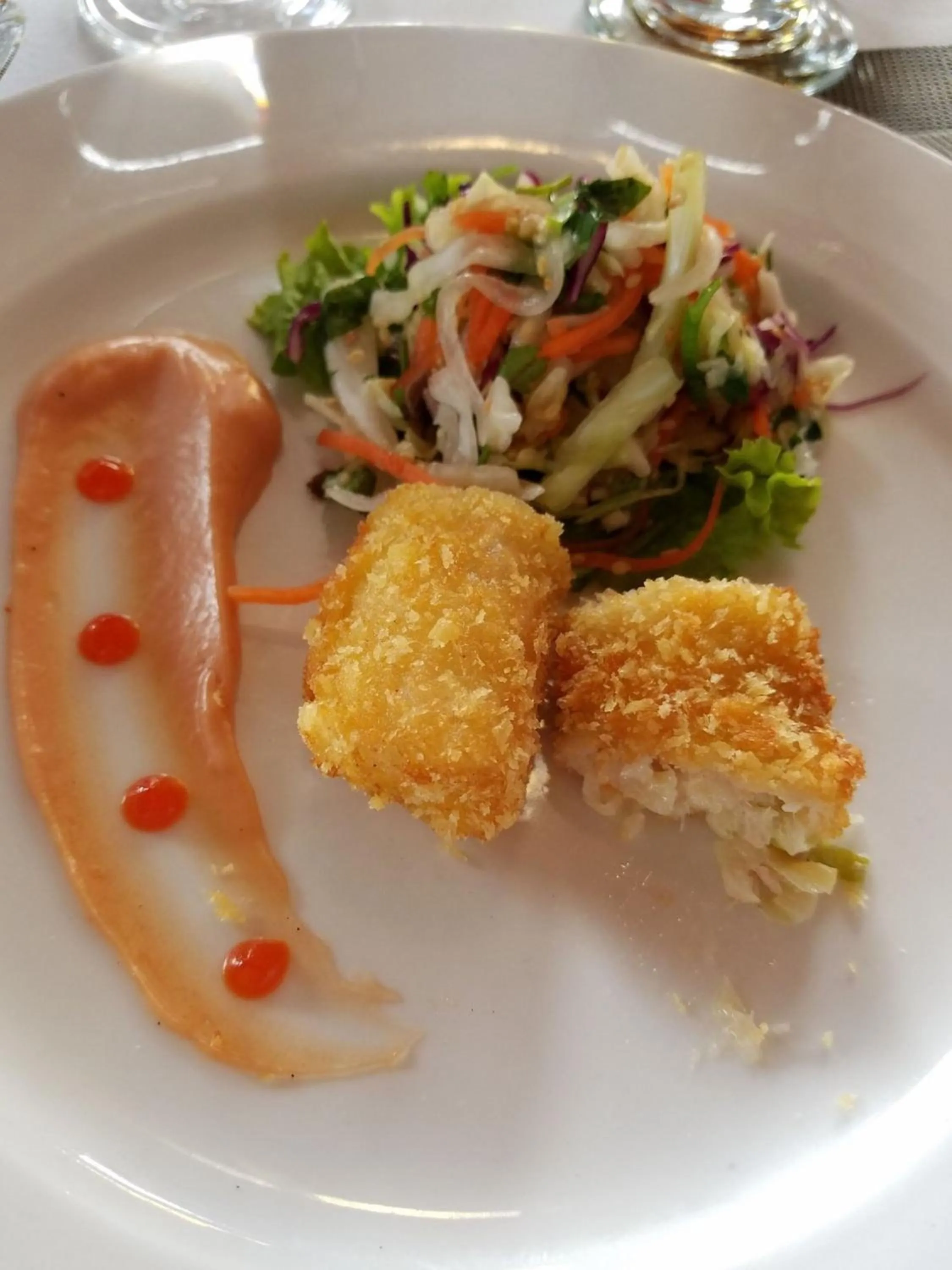 Food and drinks in Indochina Sails Ha Long Bay