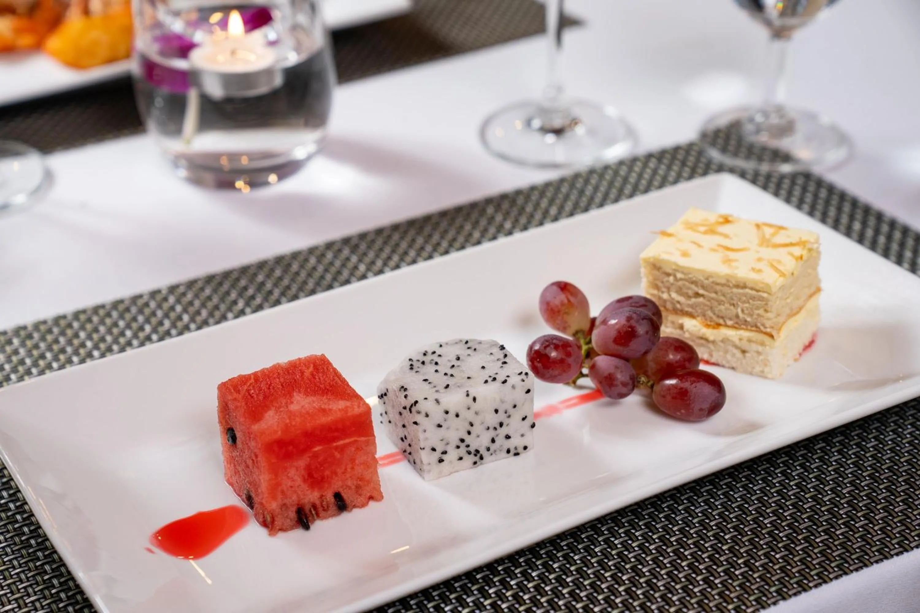 Food and drinks in Indochina Sails Ha Long Bay