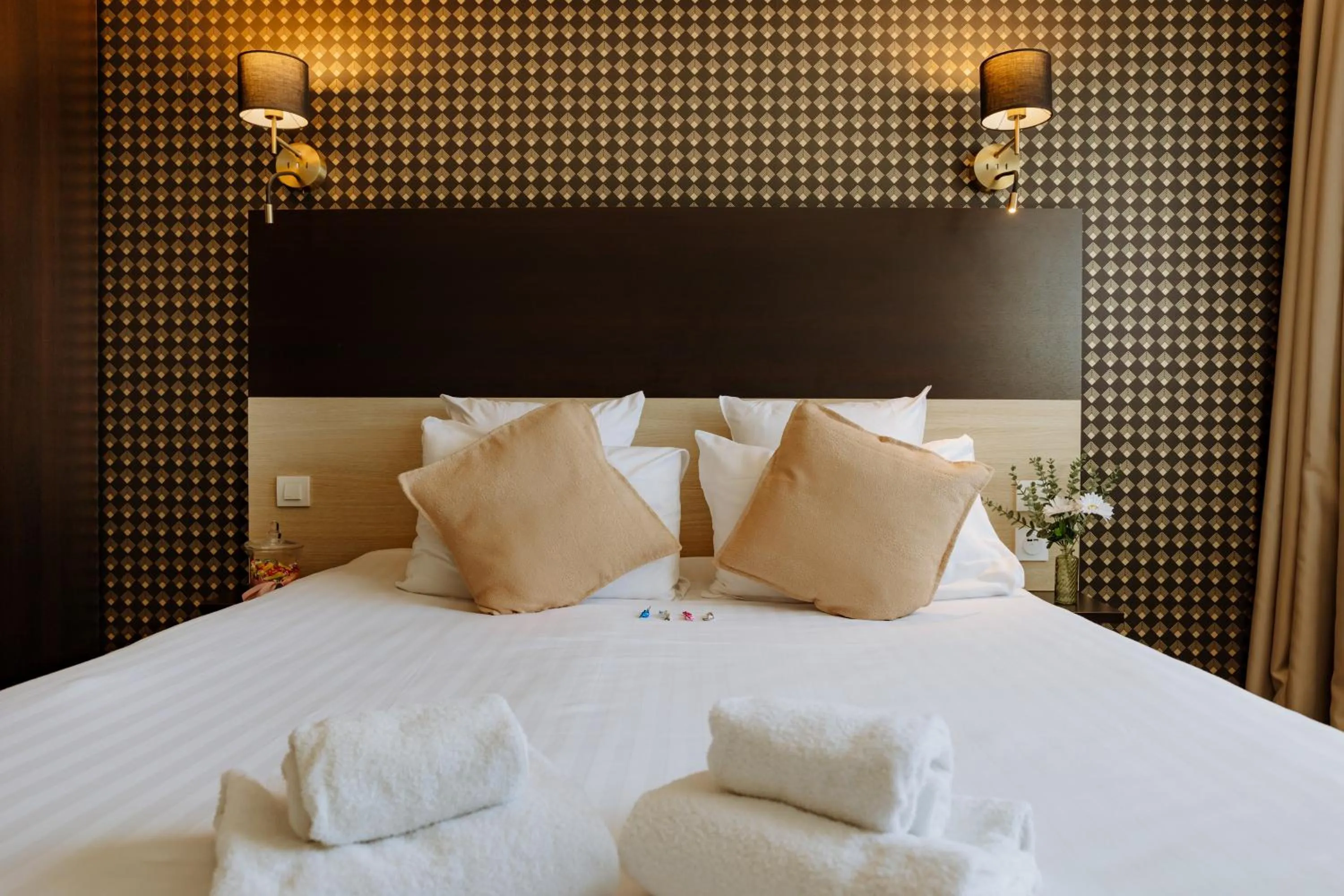 Bed in Clarion Aparthotel Toulouse Le Parc de l'Escale