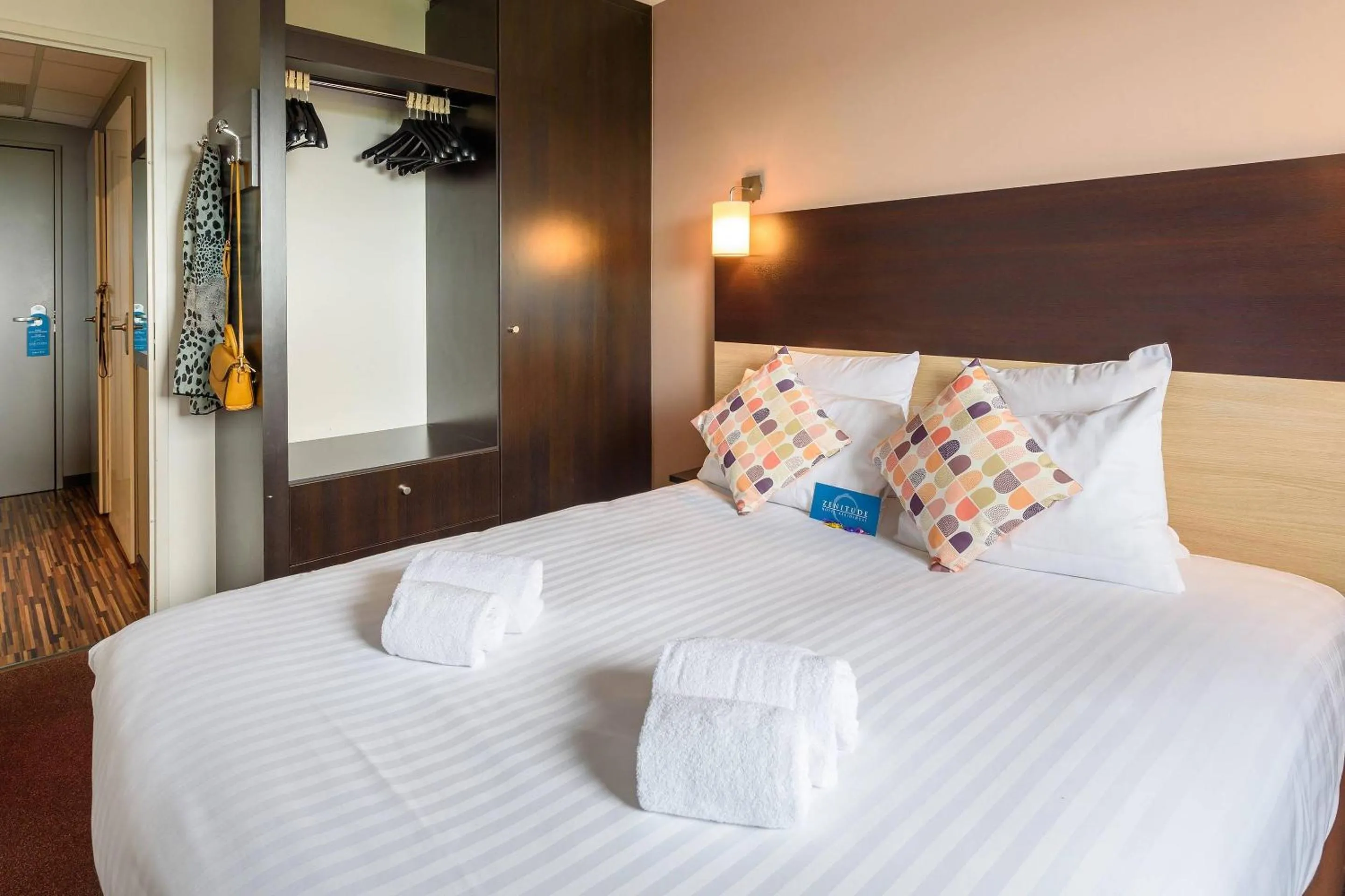 Bedroom, Bed in Clarion Aparthotel Toulouse Le Parc de l'Escale