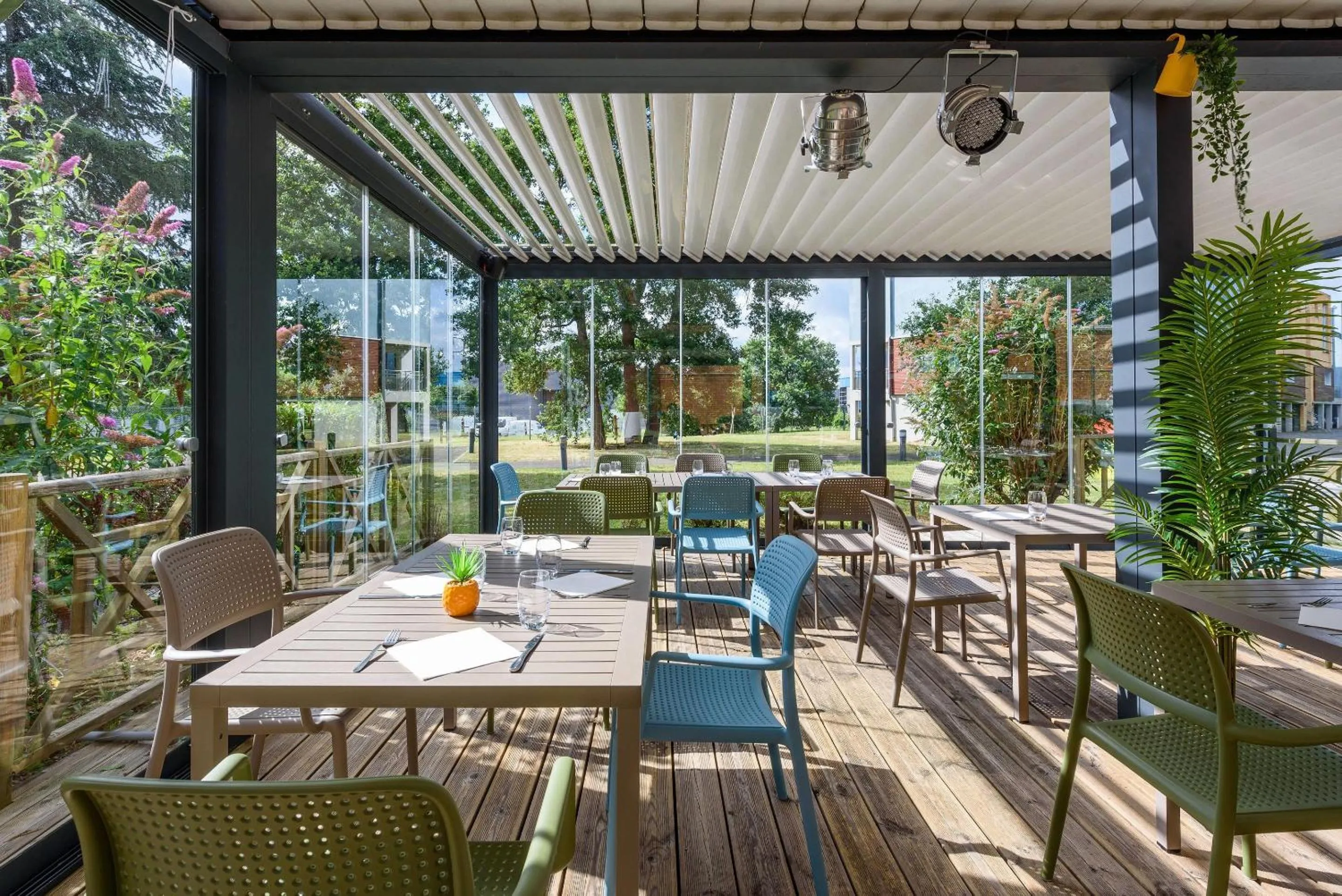 Restaurant/places to eat in Clarion Aparthotel Toulouse Le Parc de l'Escale