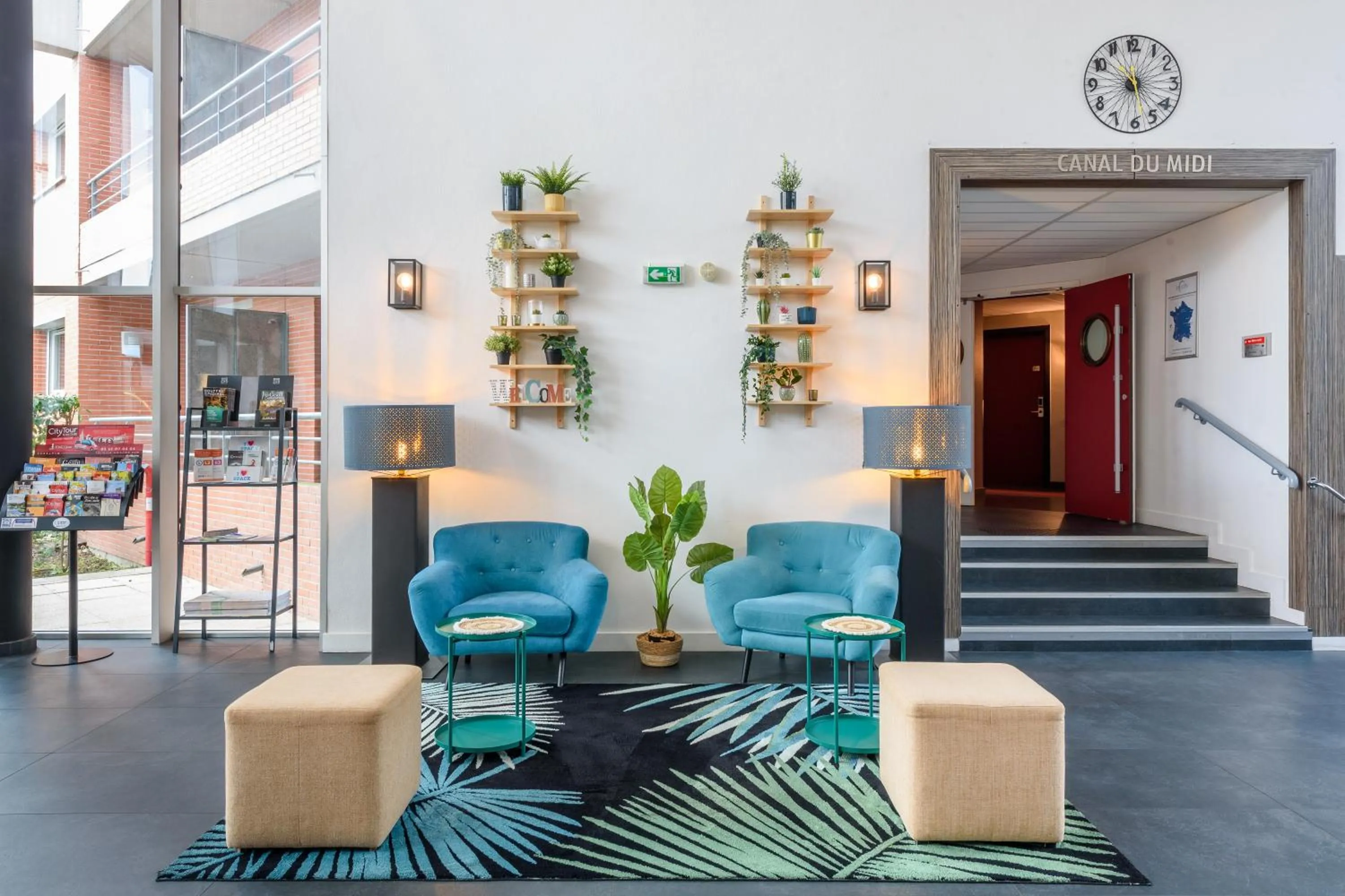 Lobby or reception in Clarion Aparthotel Toulouse Le Parc de l'Escale