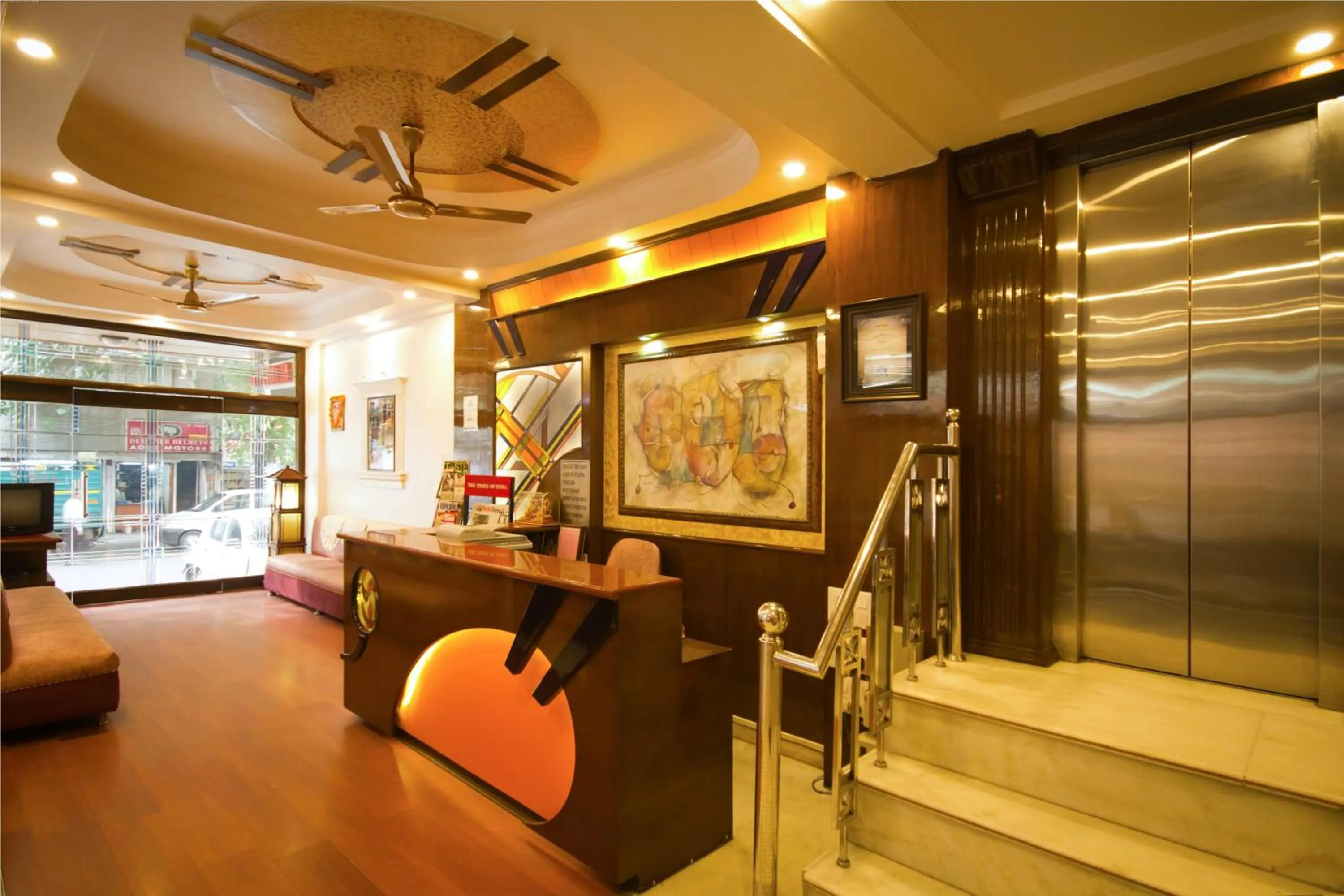 Lobby or reception in Hotel Grand Park Inn