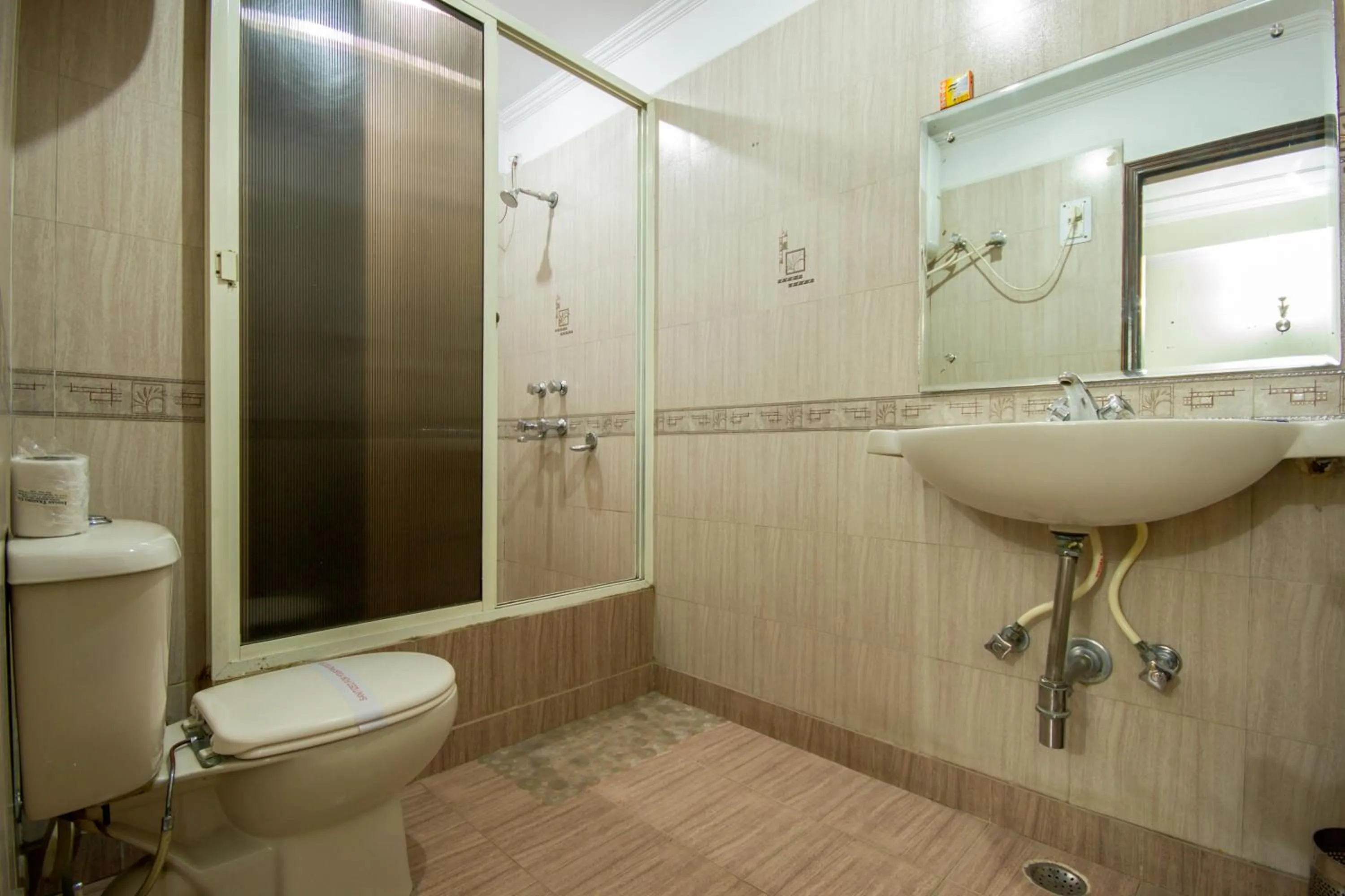 Bathroom in Hotel Grand Park Inn