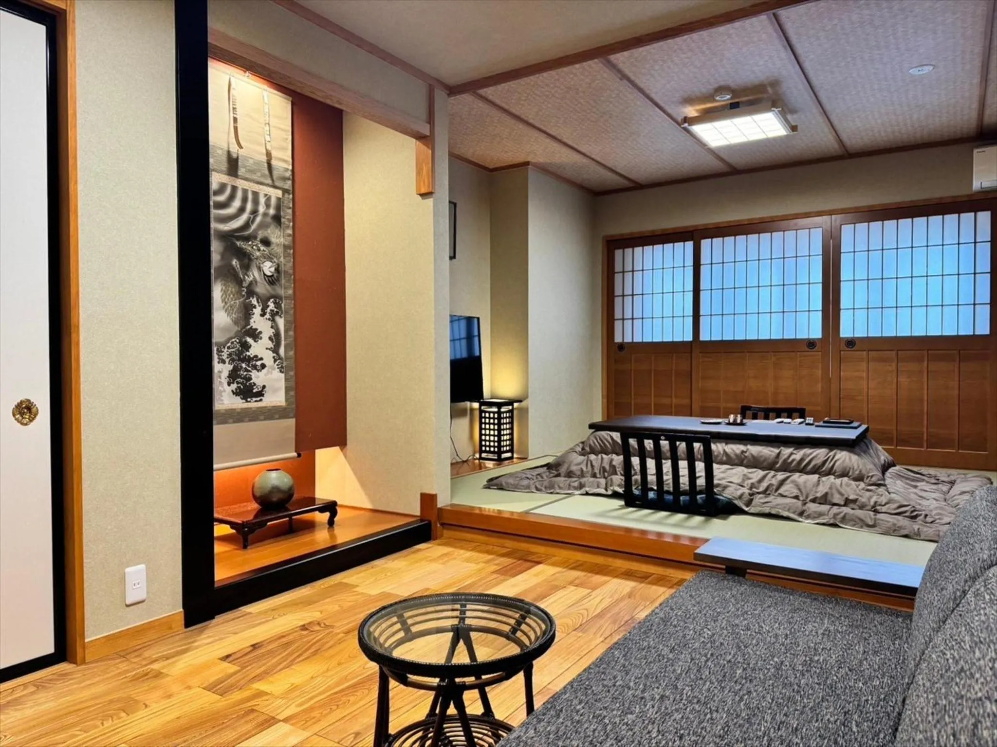 Photo of the whole room, Bed in Oyado Koto No Yume