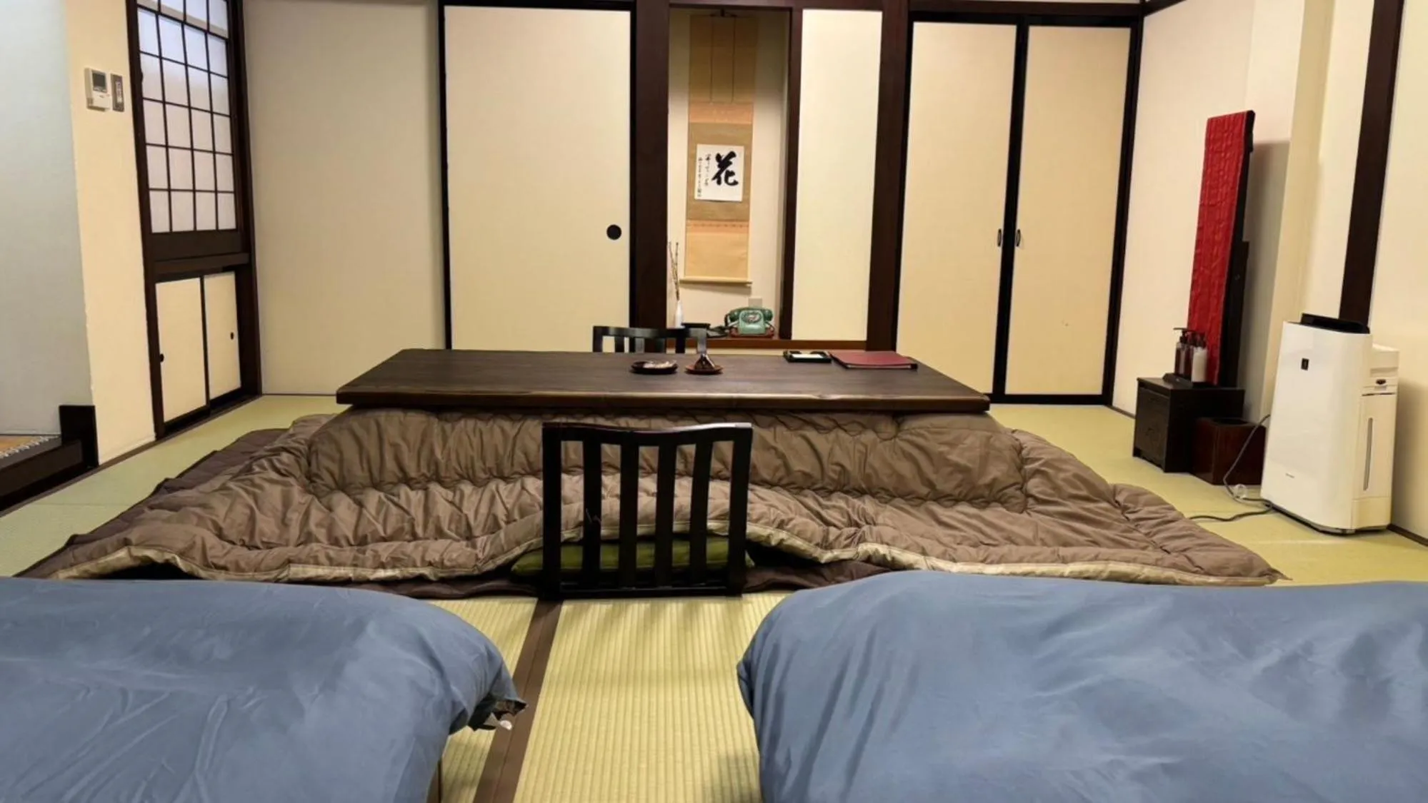 Photo of the whole room, Bed in Oyado Koto No Yume