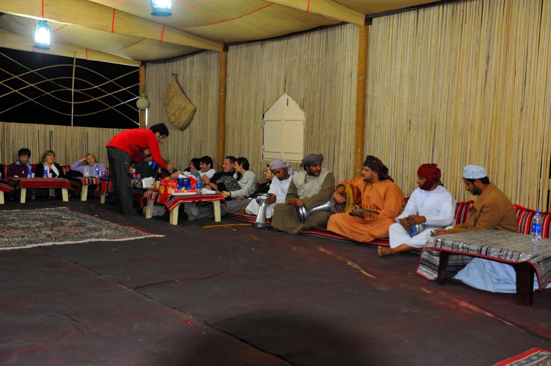 Restaurant/places to eat in Desert Retreat Camp