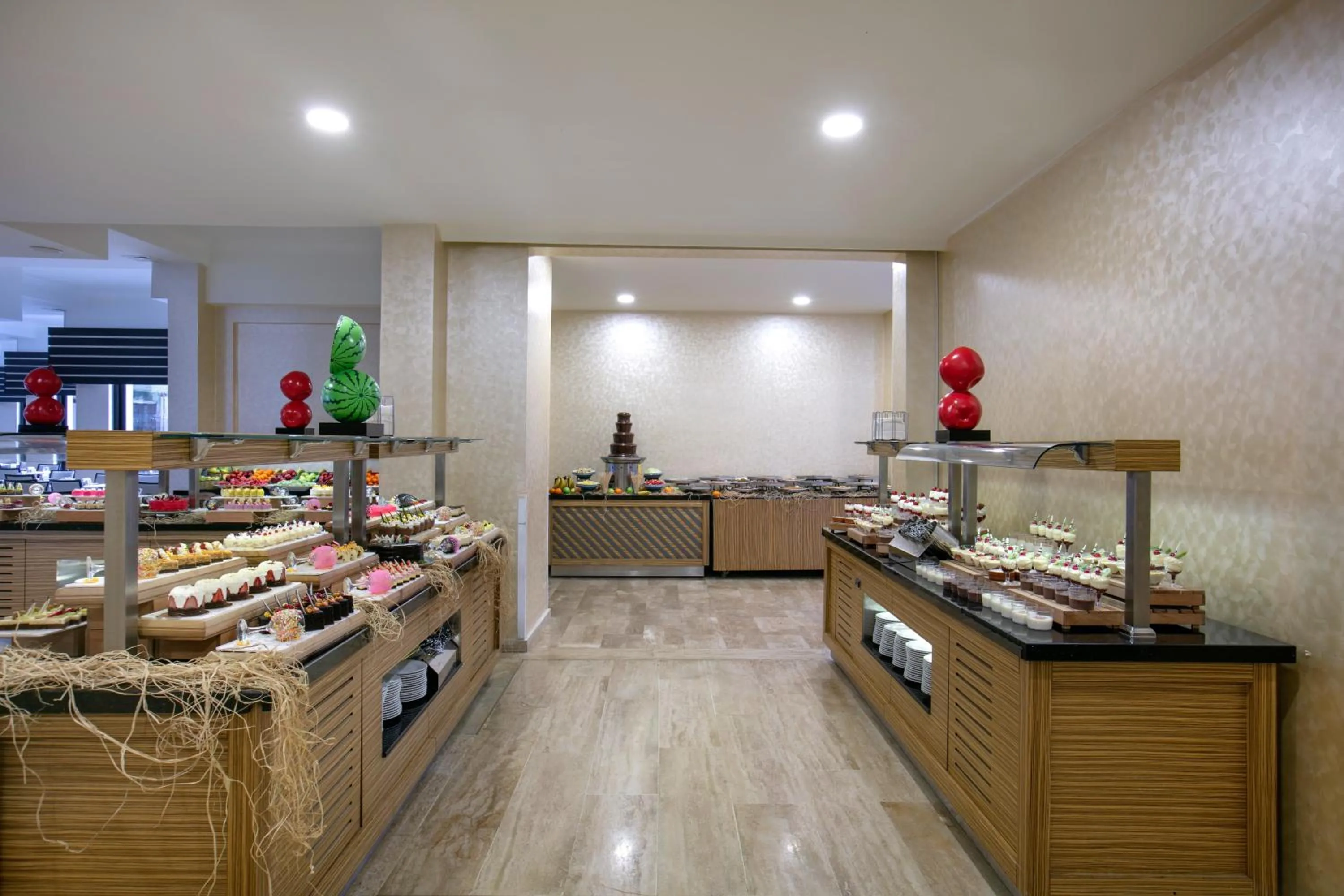 Restaurant/places to eat in Megasaray Resort Side