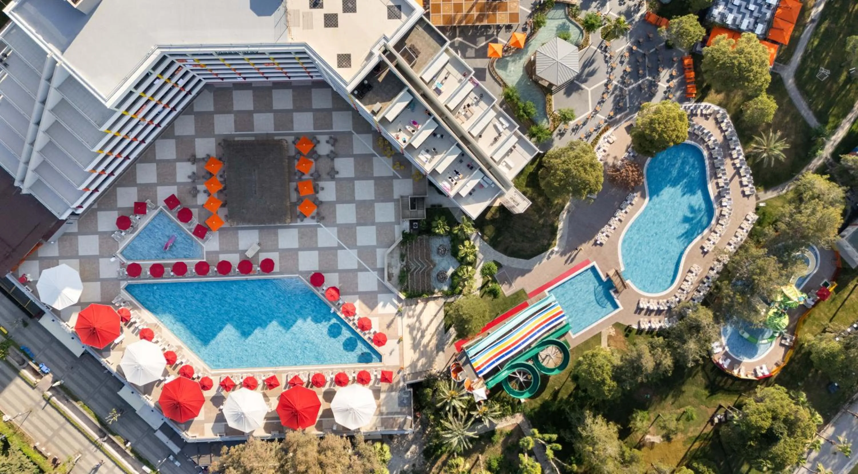 Swimming pool in Megasaray Resort Side