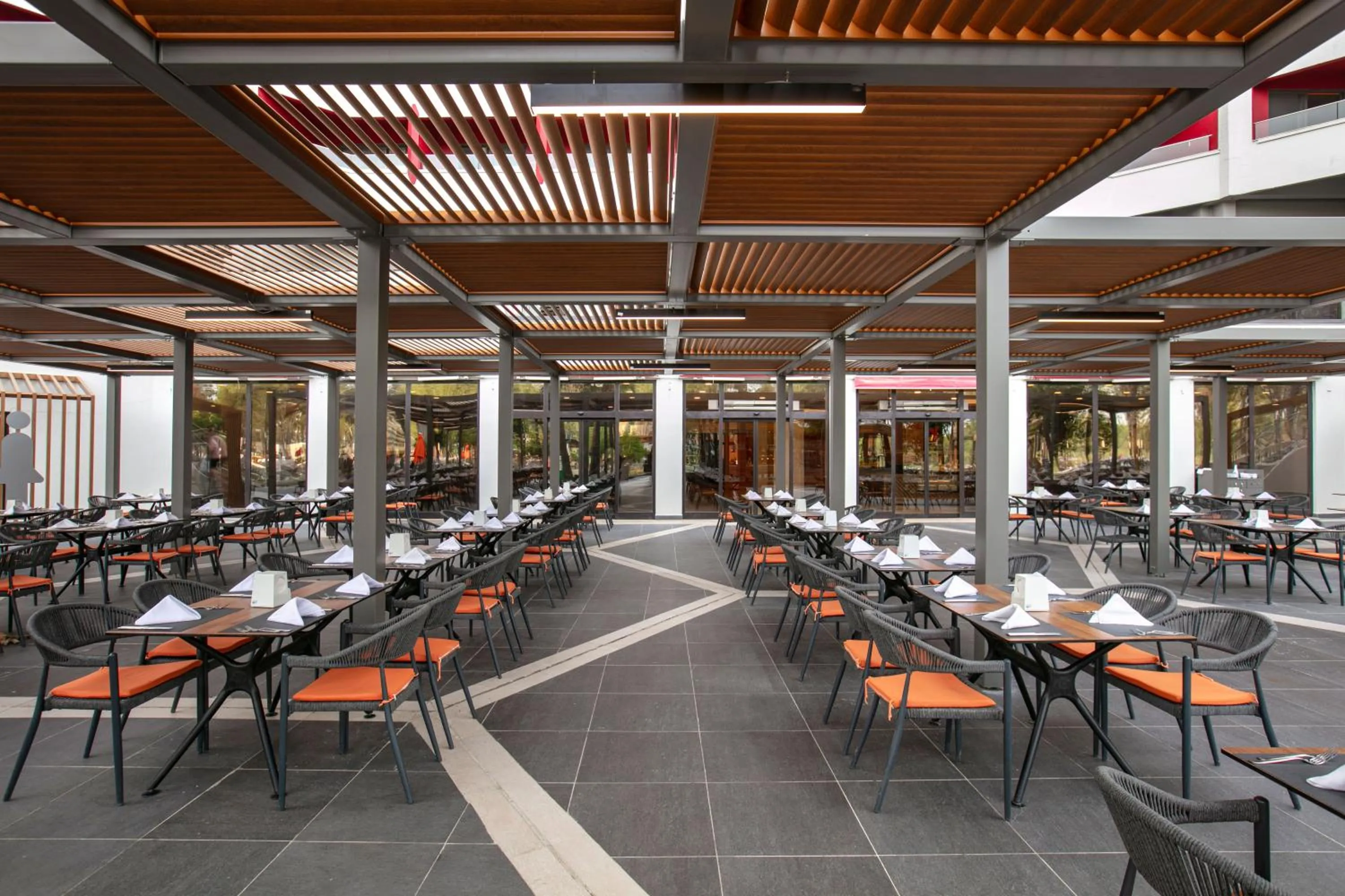 Restaurant/places to eat in Megasaray Resort Side