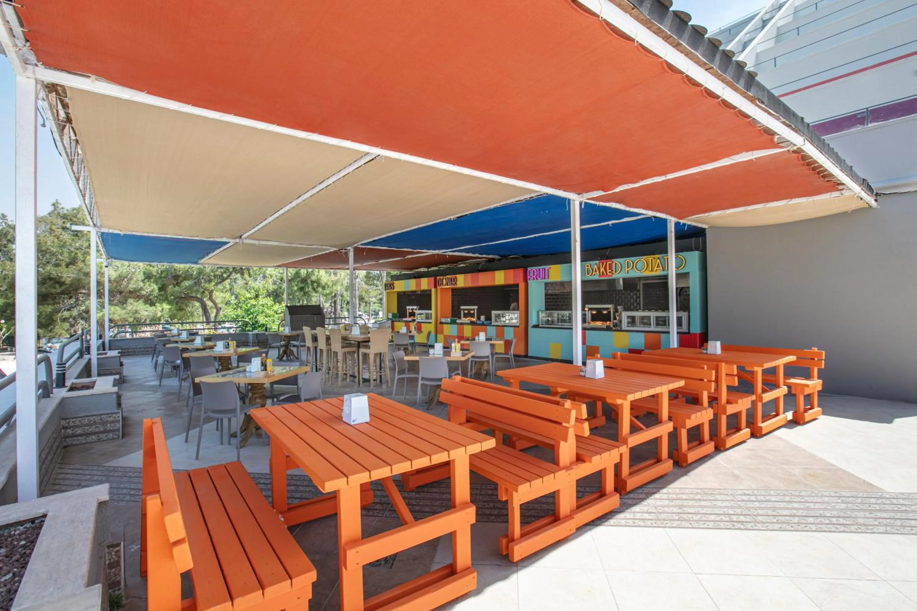 Lounge or bar in Megasaray Resort Side