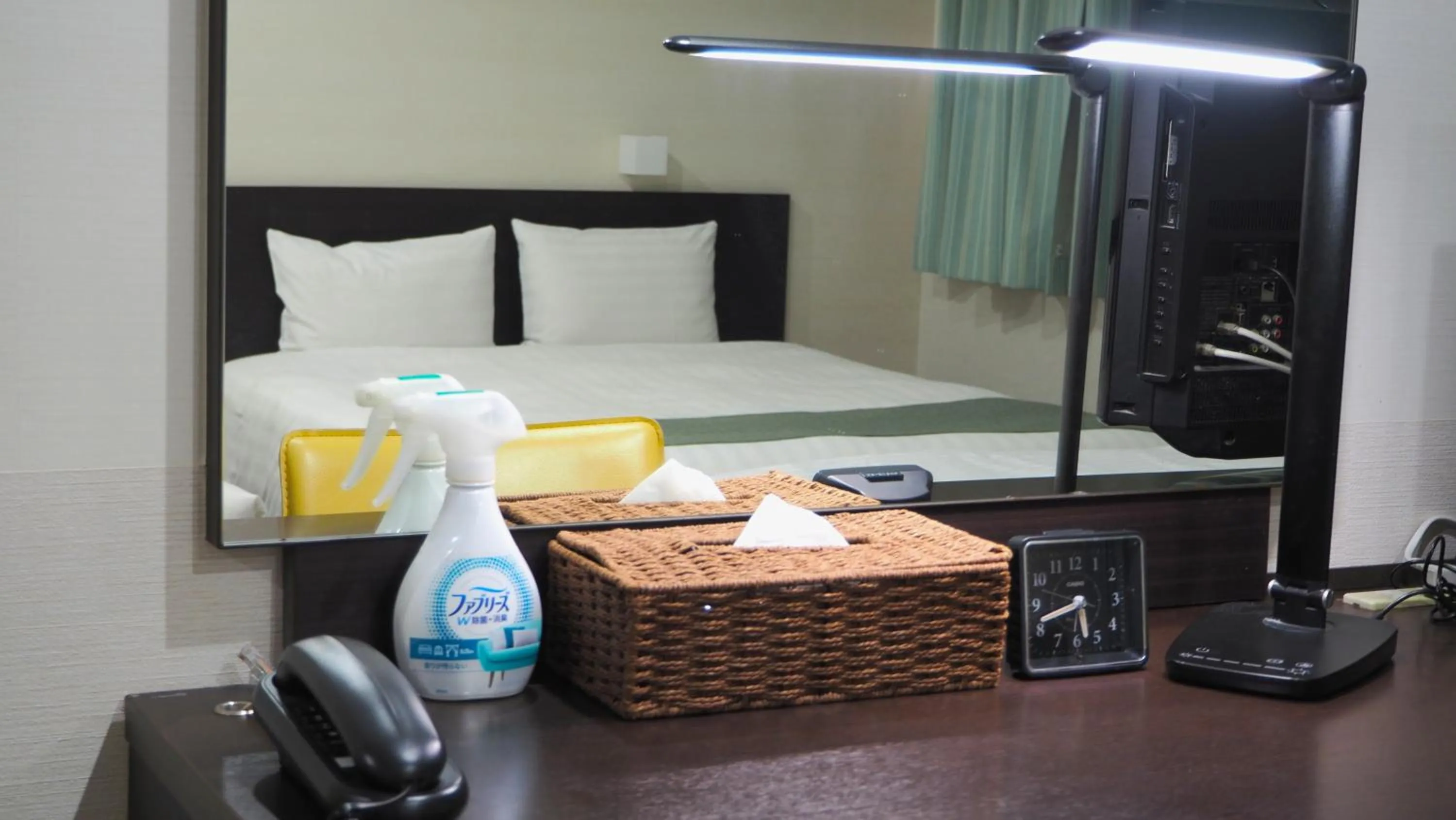 Bed in le Lac HOTEL Otsu Ishiyama