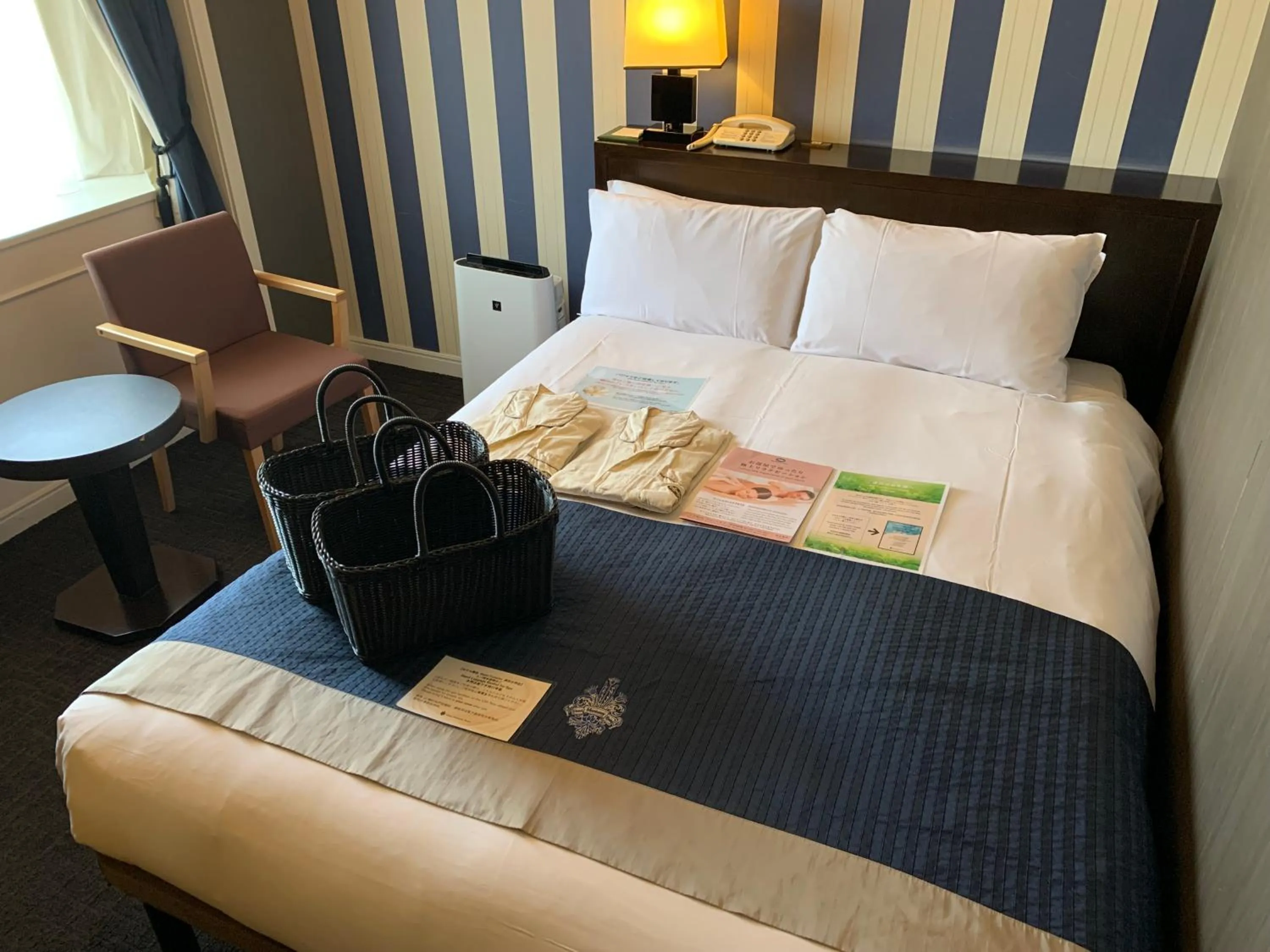 Bed in Hotel Monterey Kyoto