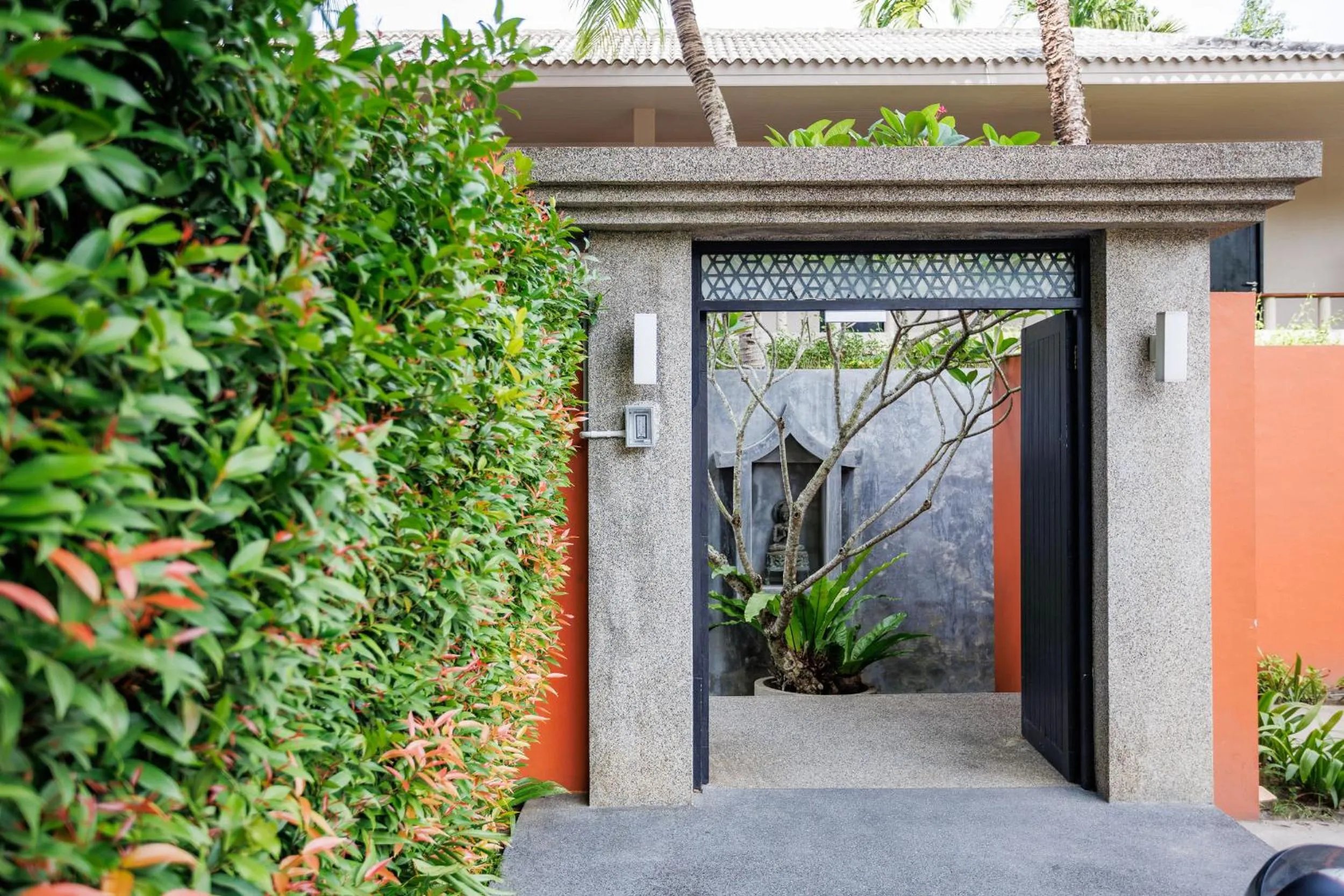 Facade/entrance in Signature Phuket Resort