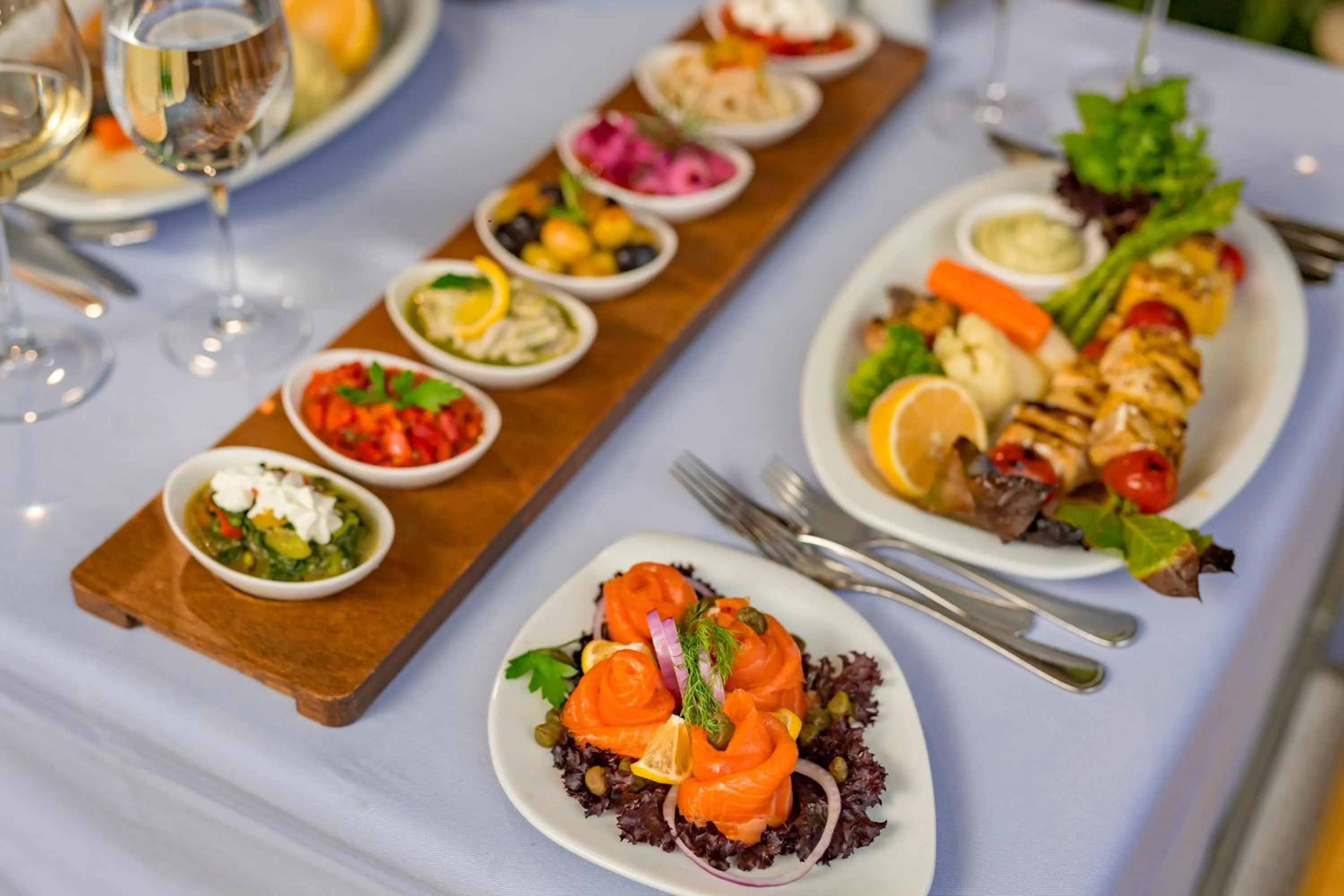 Food and drinks in Royal Holiday Palace