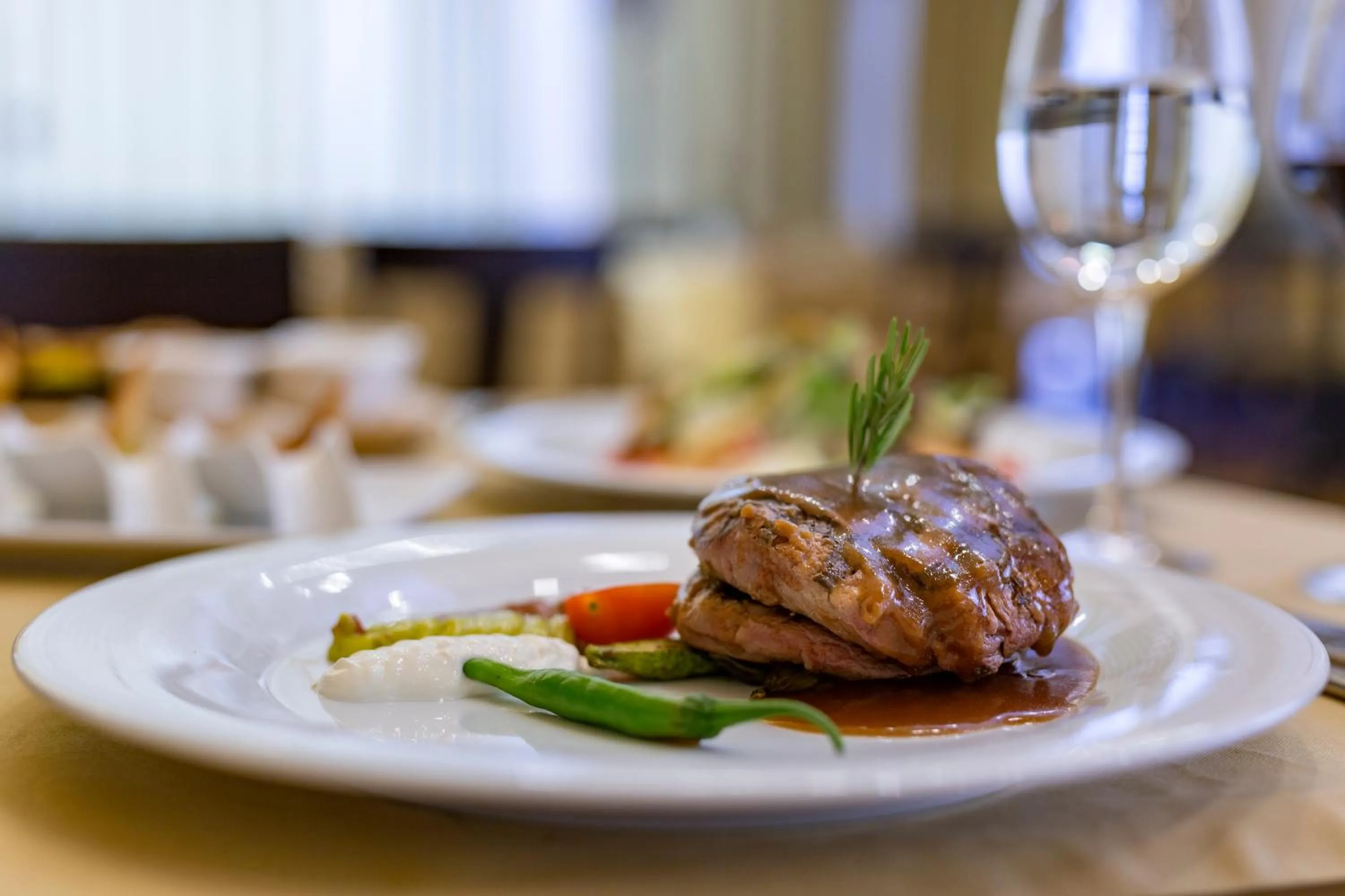 Food and drinks in Royal Holiday Palace