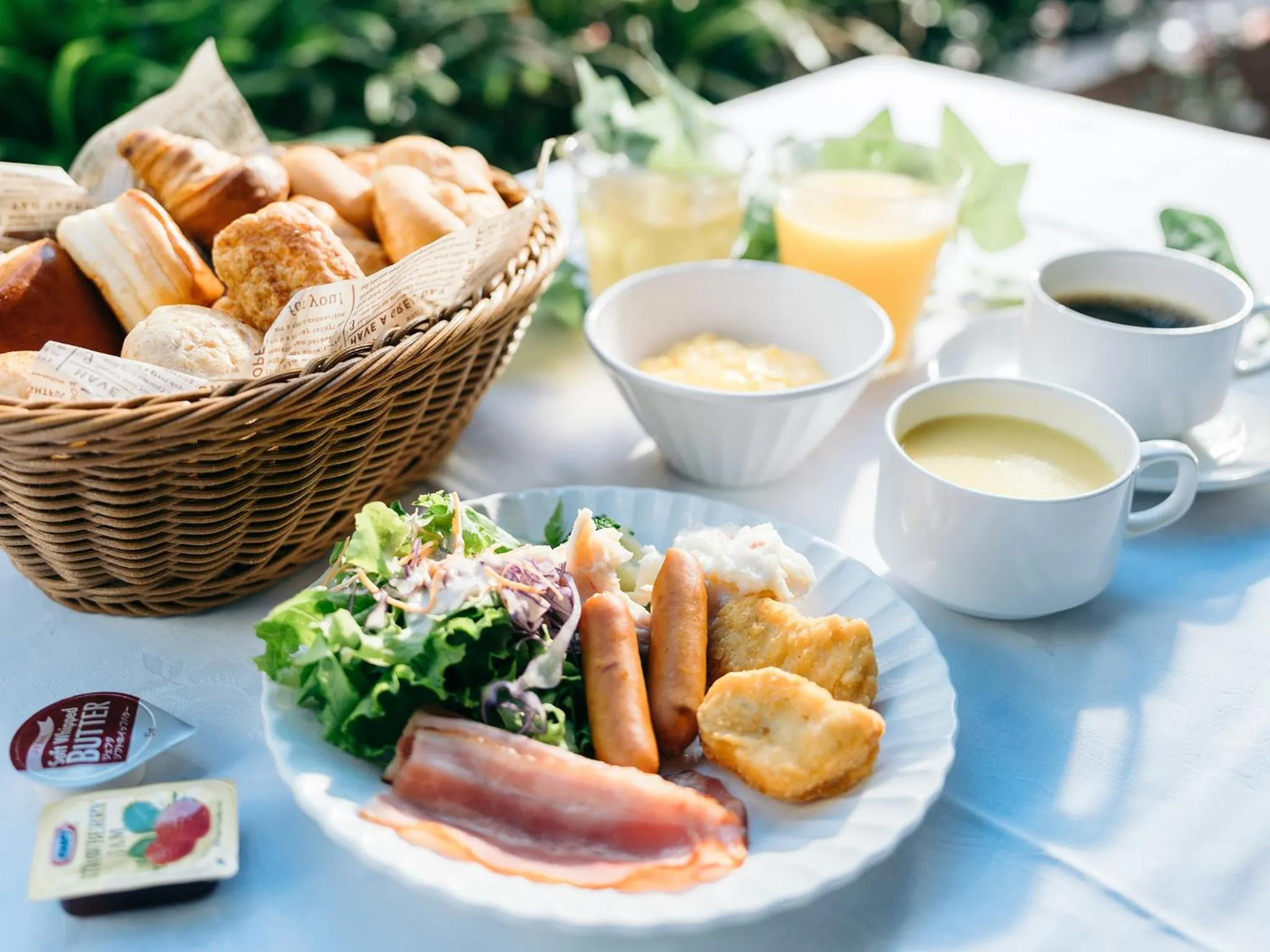 Food and drinks in Hearton Hotel Kita Umeda