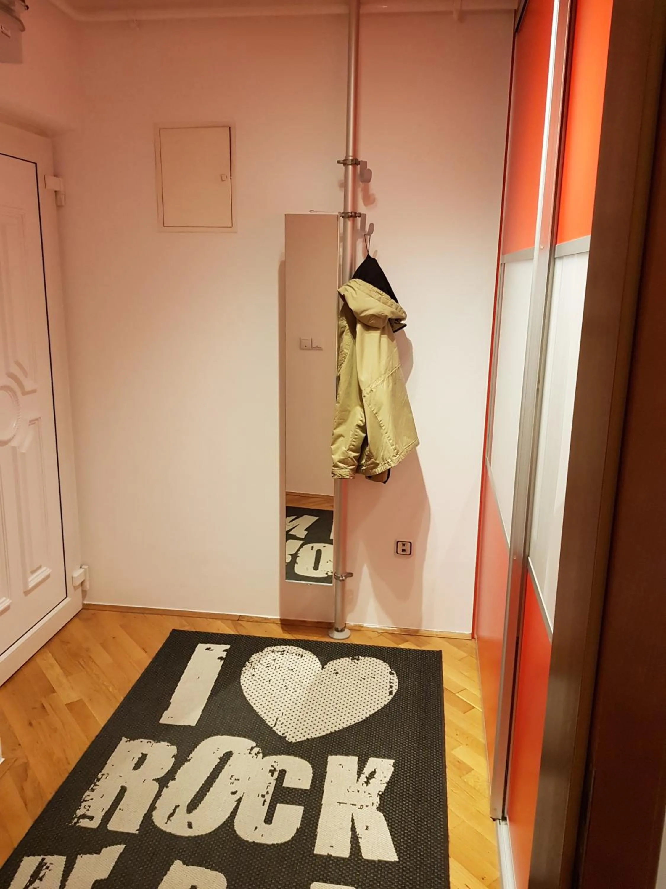 One-Bedroom Apartment - single occupancy in Apartment 40