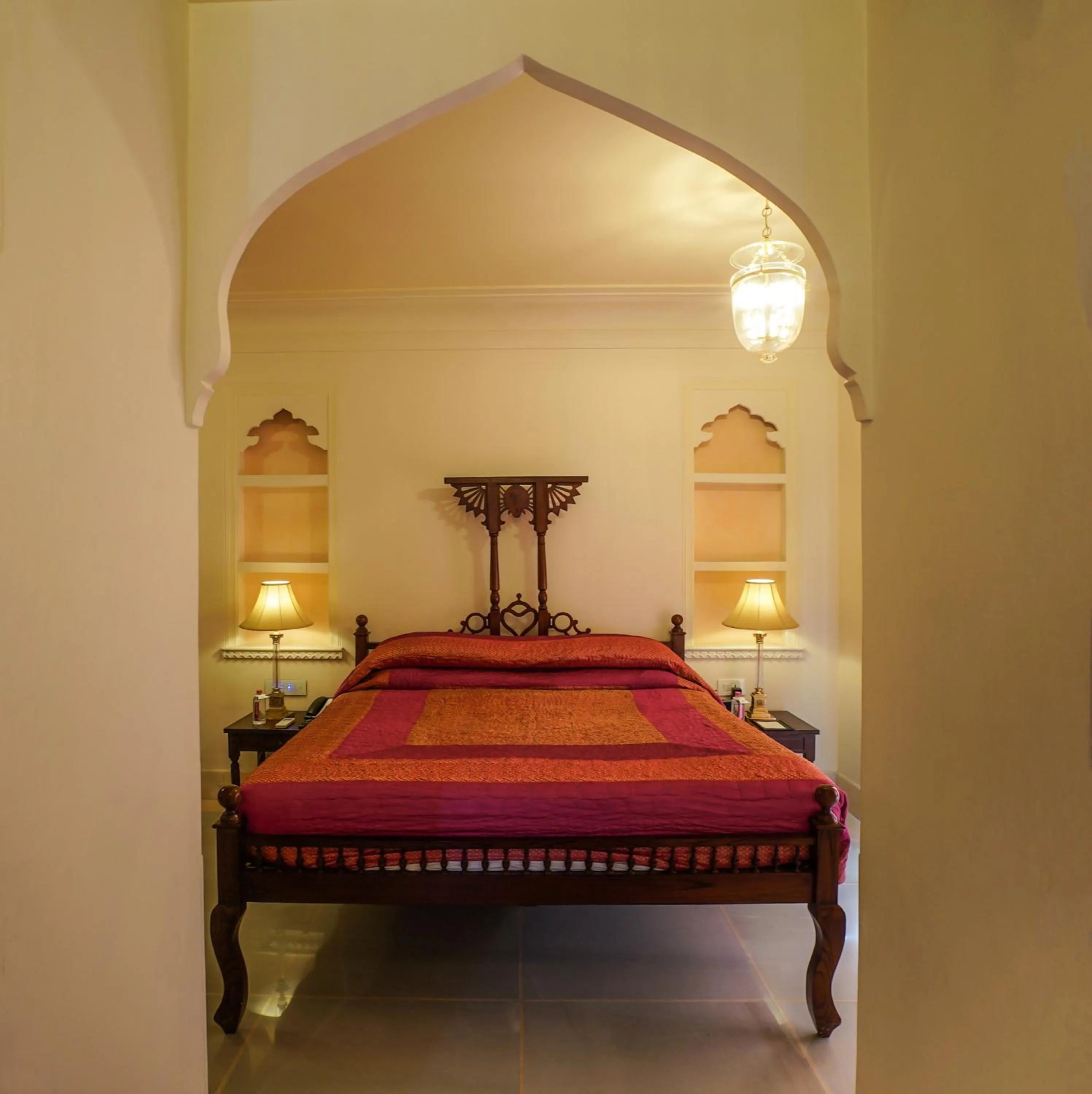 Bed in Shahpura House