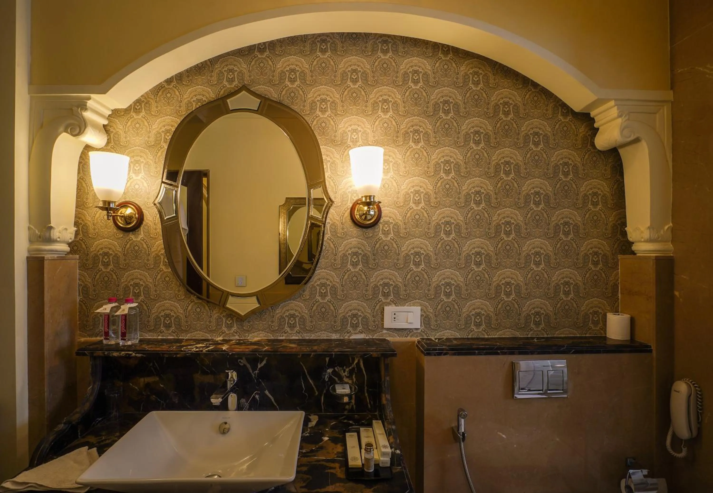 Bathroom in Shahpura House