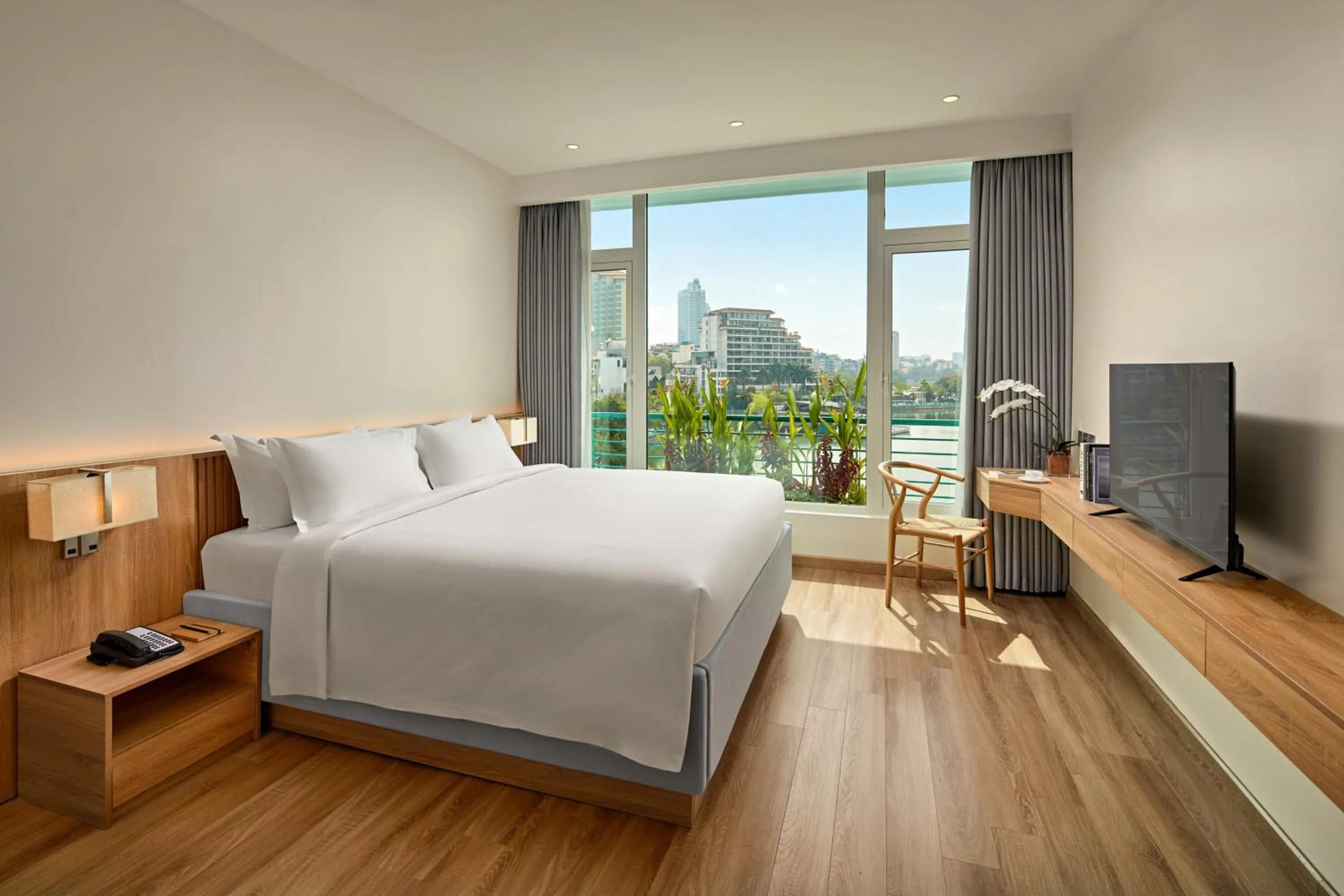 Bed in The Hanoi Club Hotel & Residences