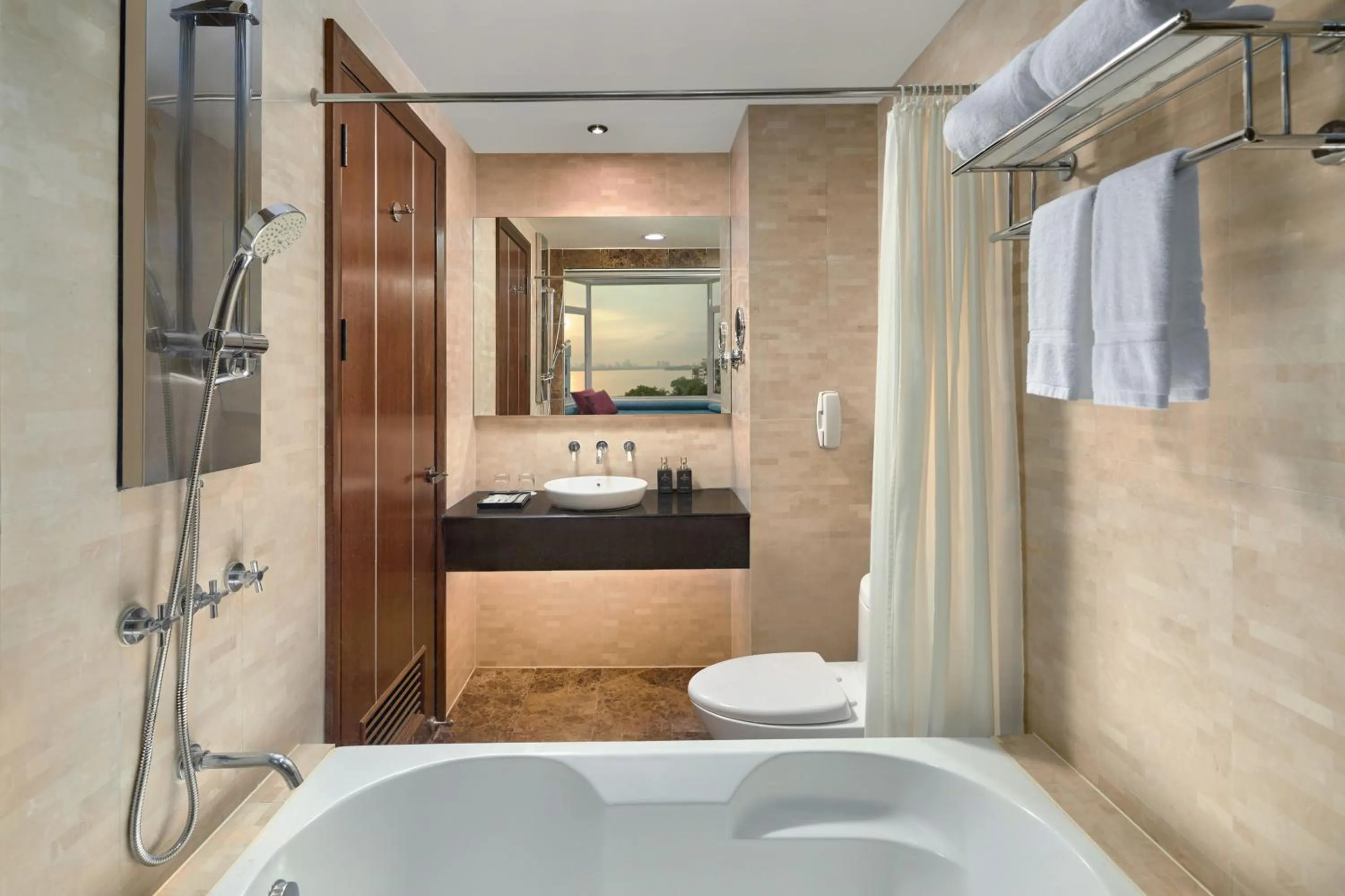 The Hanoi Club Hotel & Residences