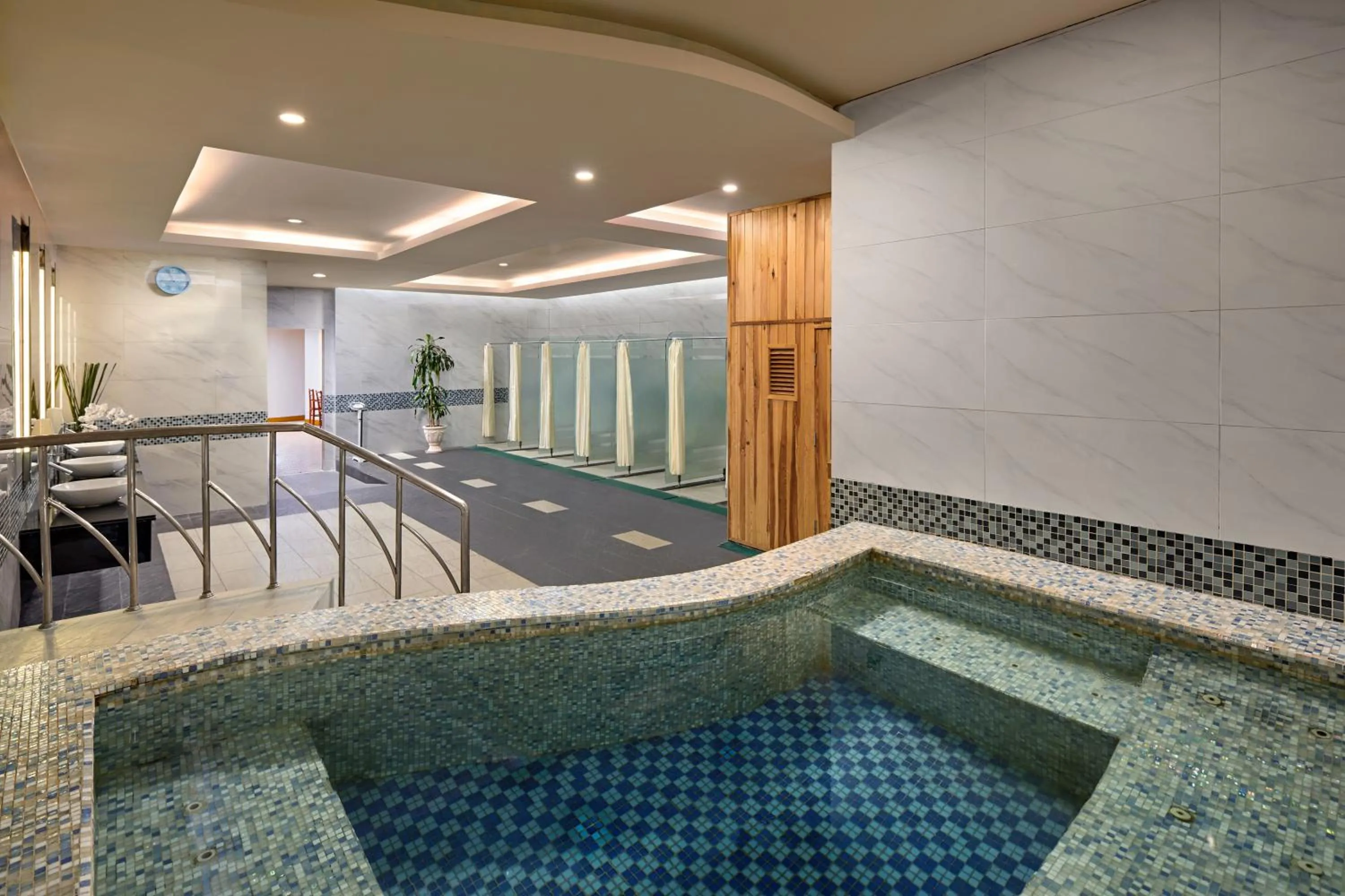 The Hanoi Club Hotel & Residences