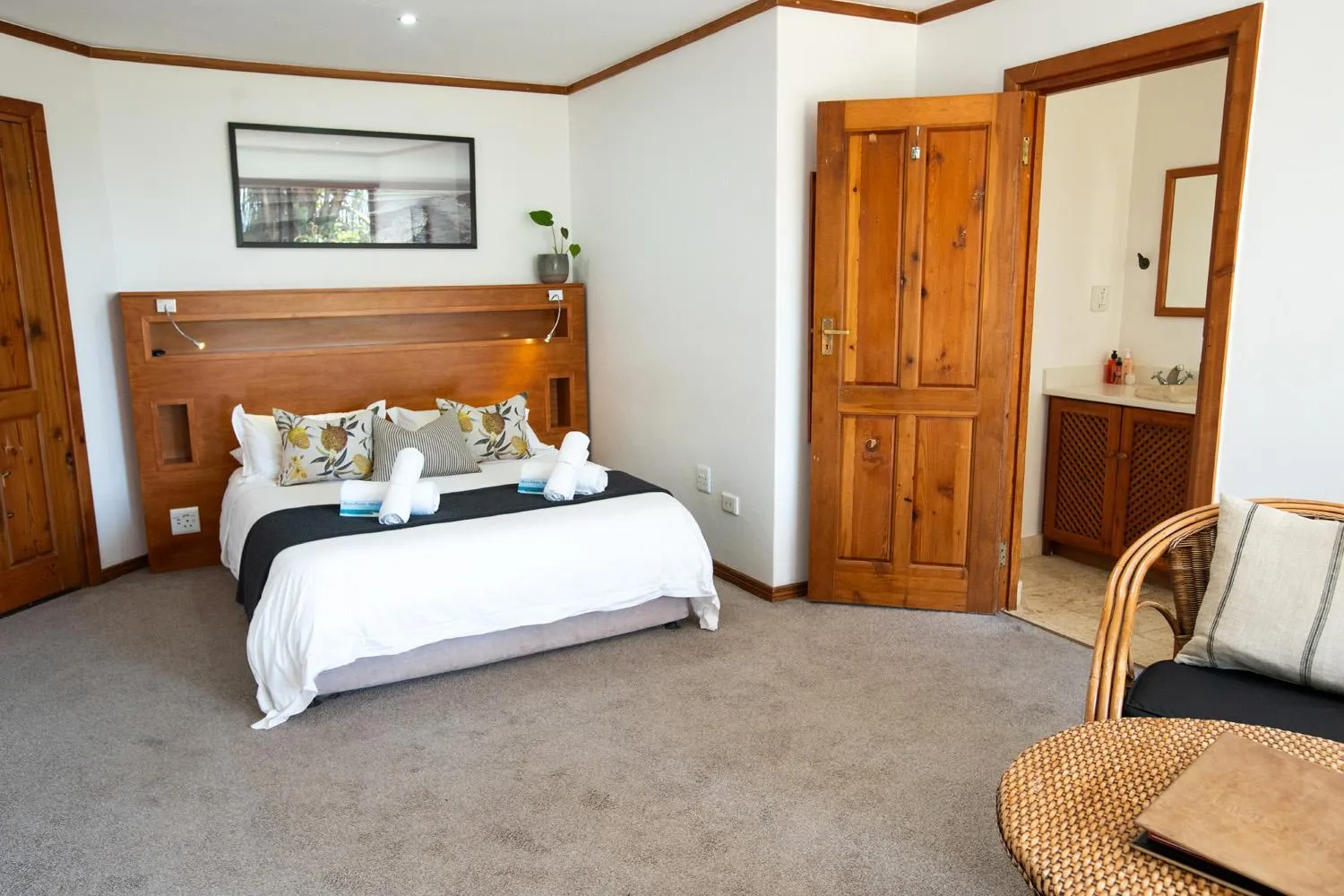 Bed in African Perfection 1