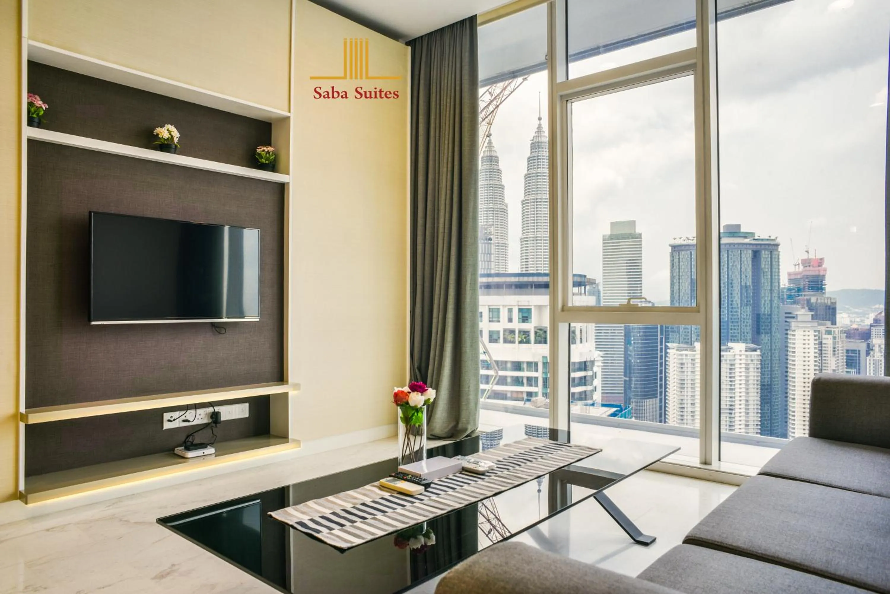 Communal lounge/ TV room, TV/Entertainment Center in Saba Suites at Platinum KLCC Bukit Bintang Kuala Lumpur