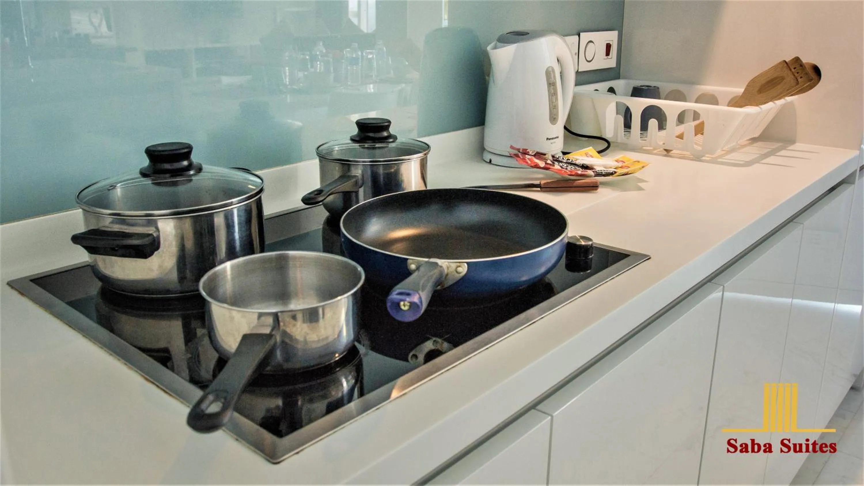 Kitchen or kitchenette, Kitchen/Kitchenette in Saba Suites at Platinum KLCC Bukit Bintang Kuala Lumpur