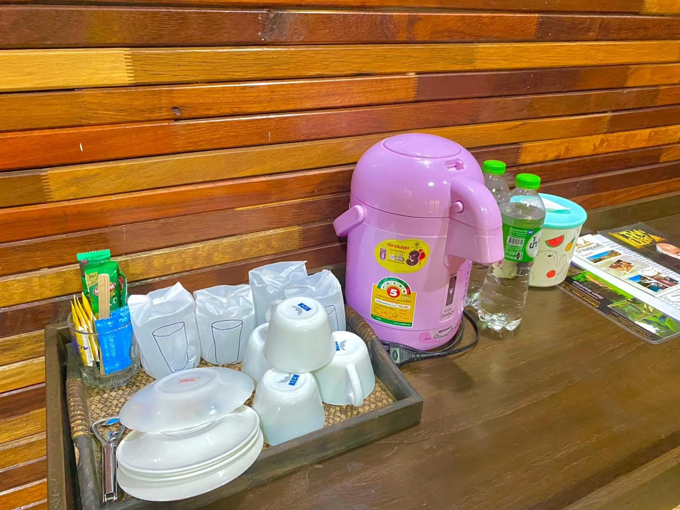 Food and drinks in Baan Soontree Resort