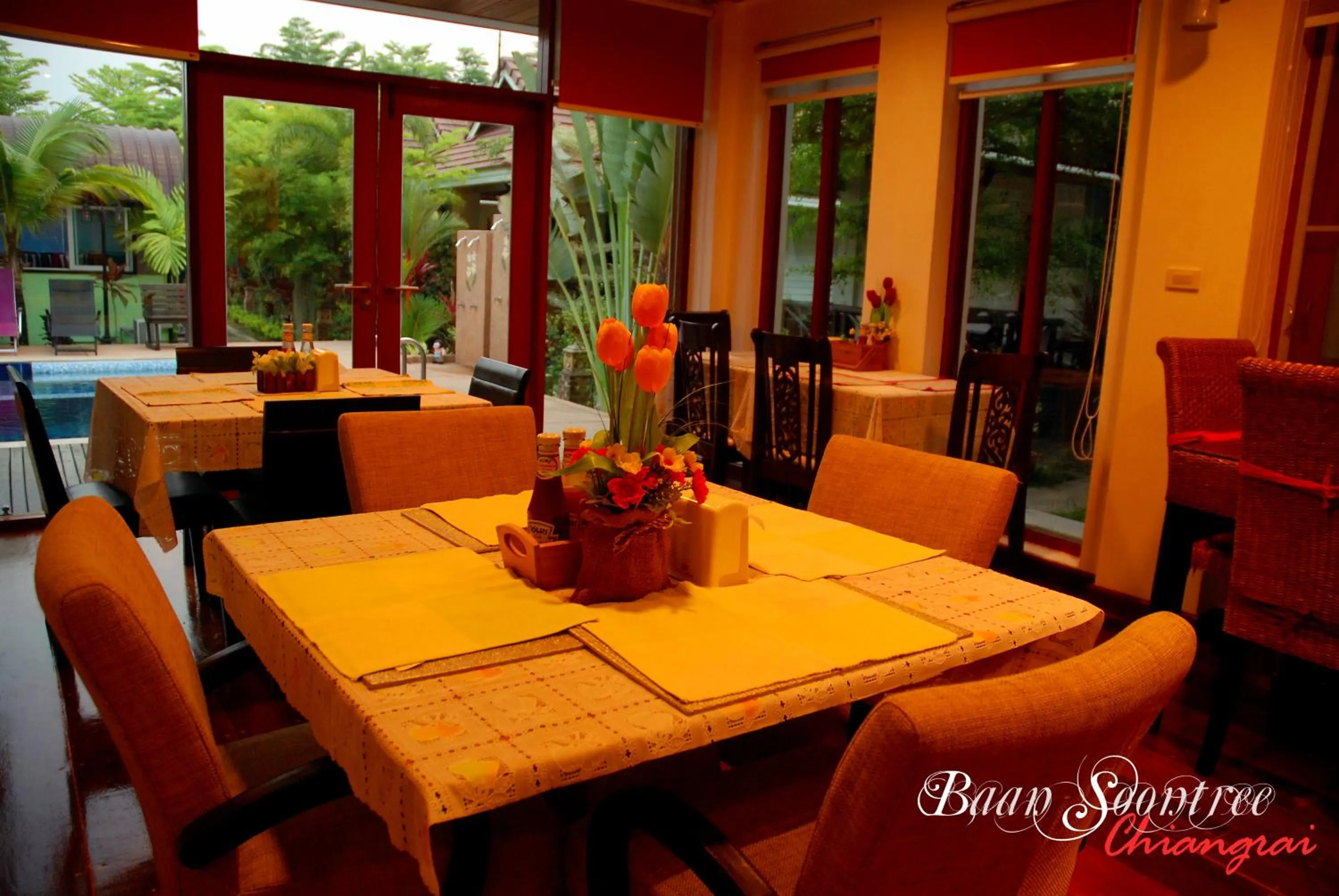 Restaurant/places to eat in Baan Soontree Resort