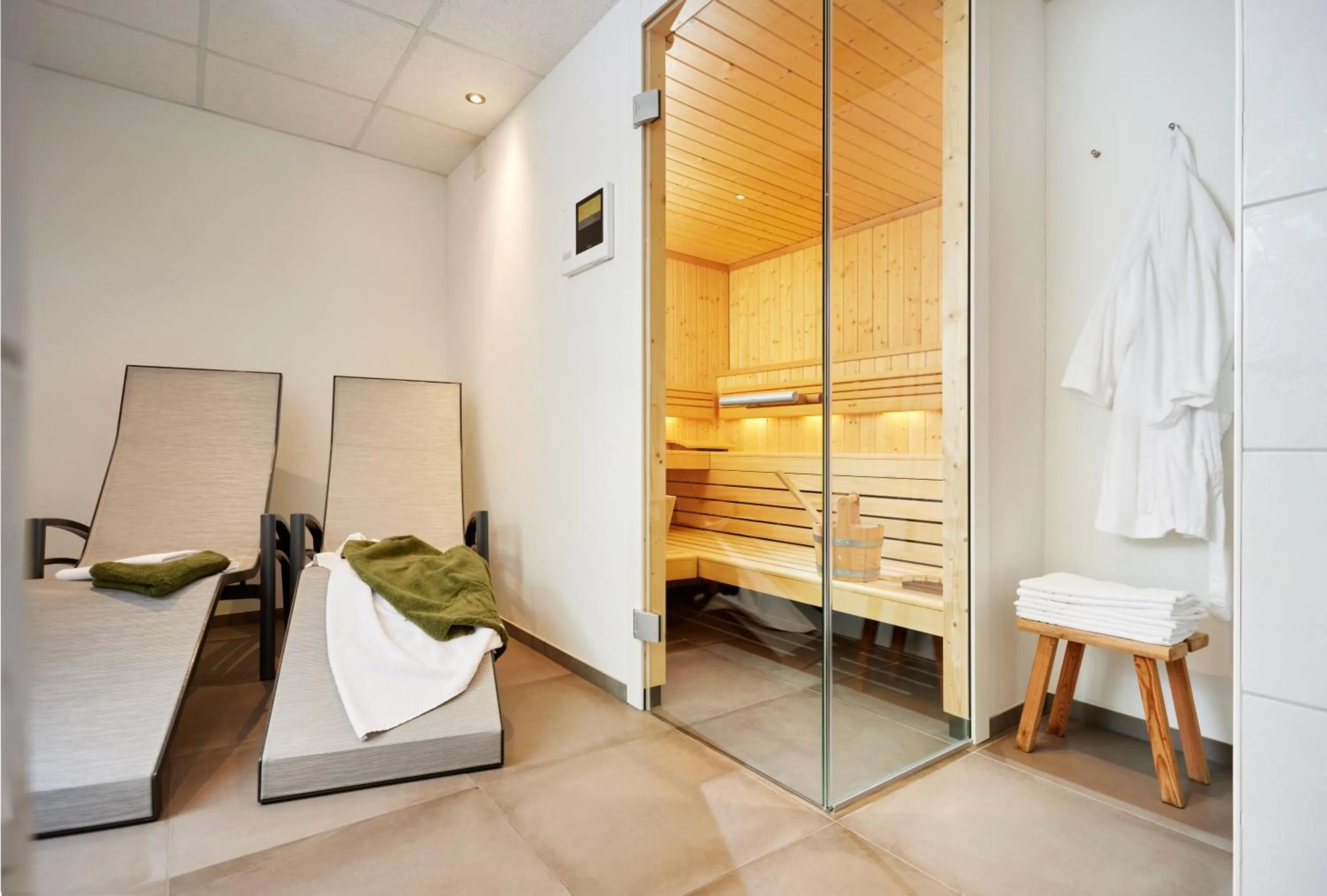 Sauna, Bed in Hotel Derichsweiler Hof