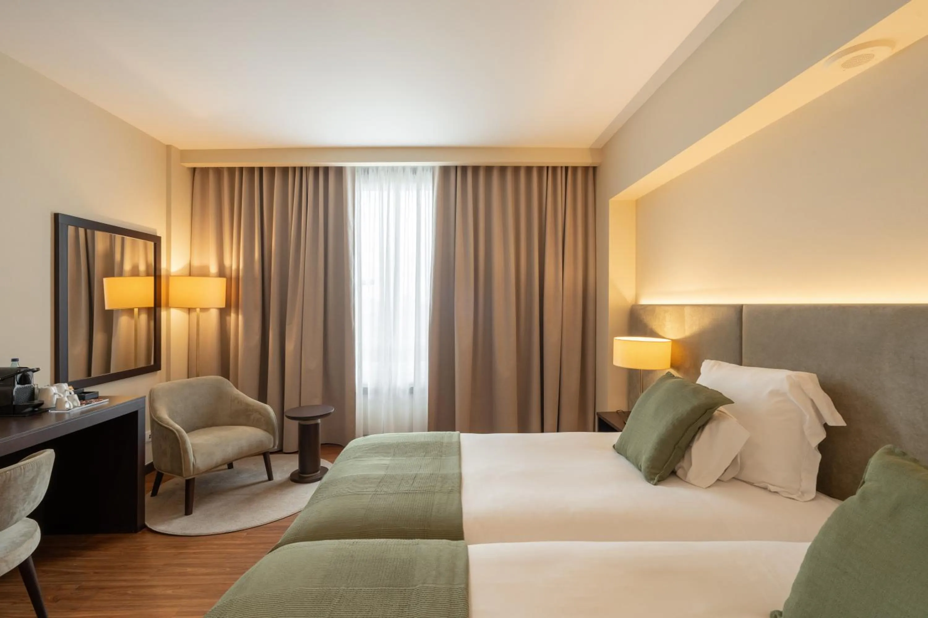 Photo of the whole room, Bed in Hotel Premium Porto Maia