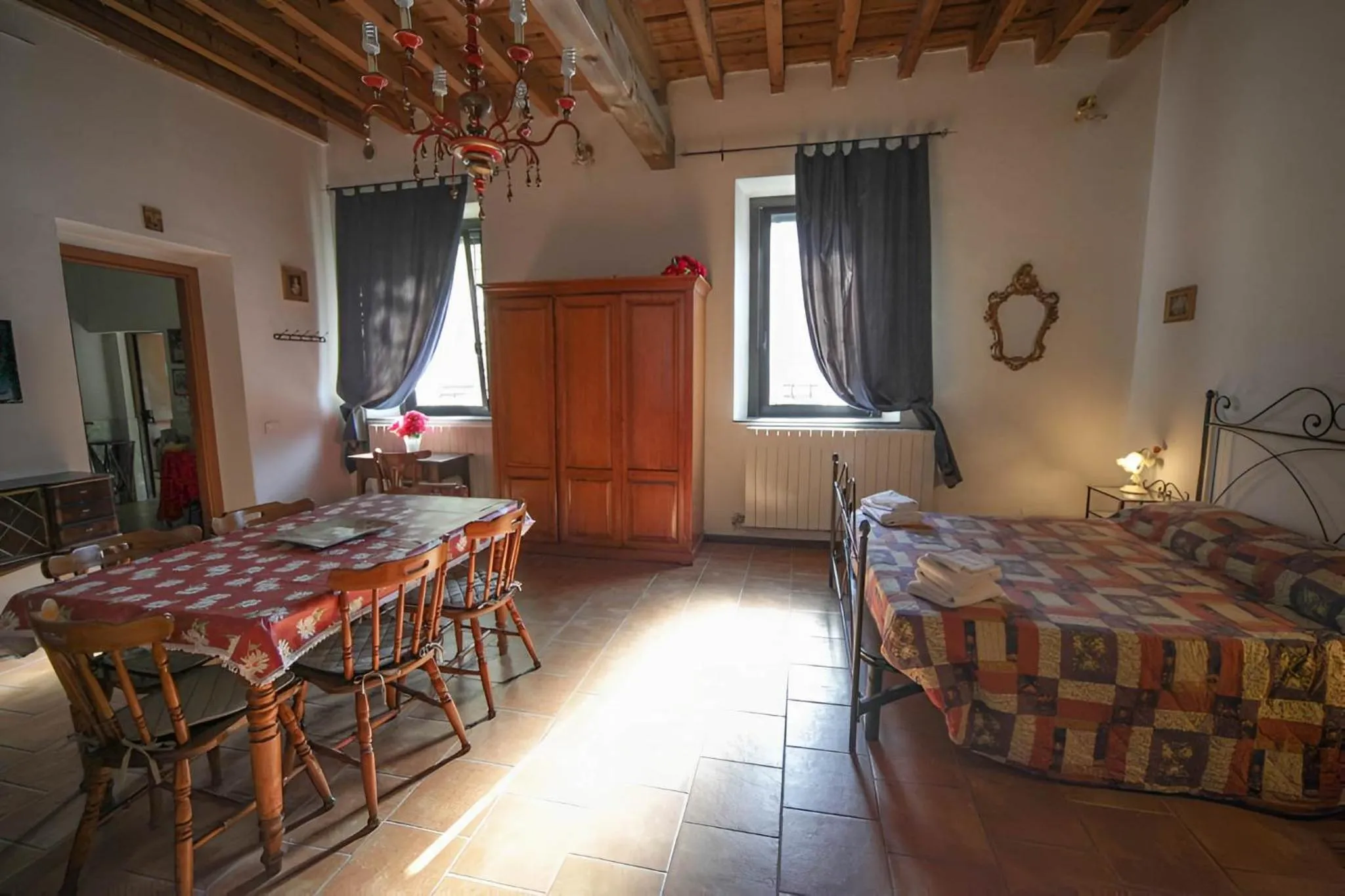 Photo of the whole room, Bed in Antica Corte Milanese